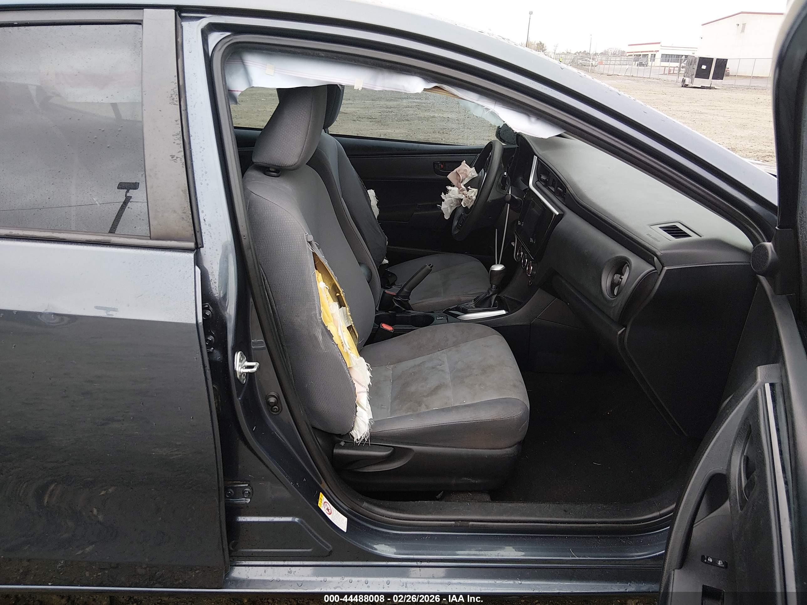TOYOTA COROLLA image 5