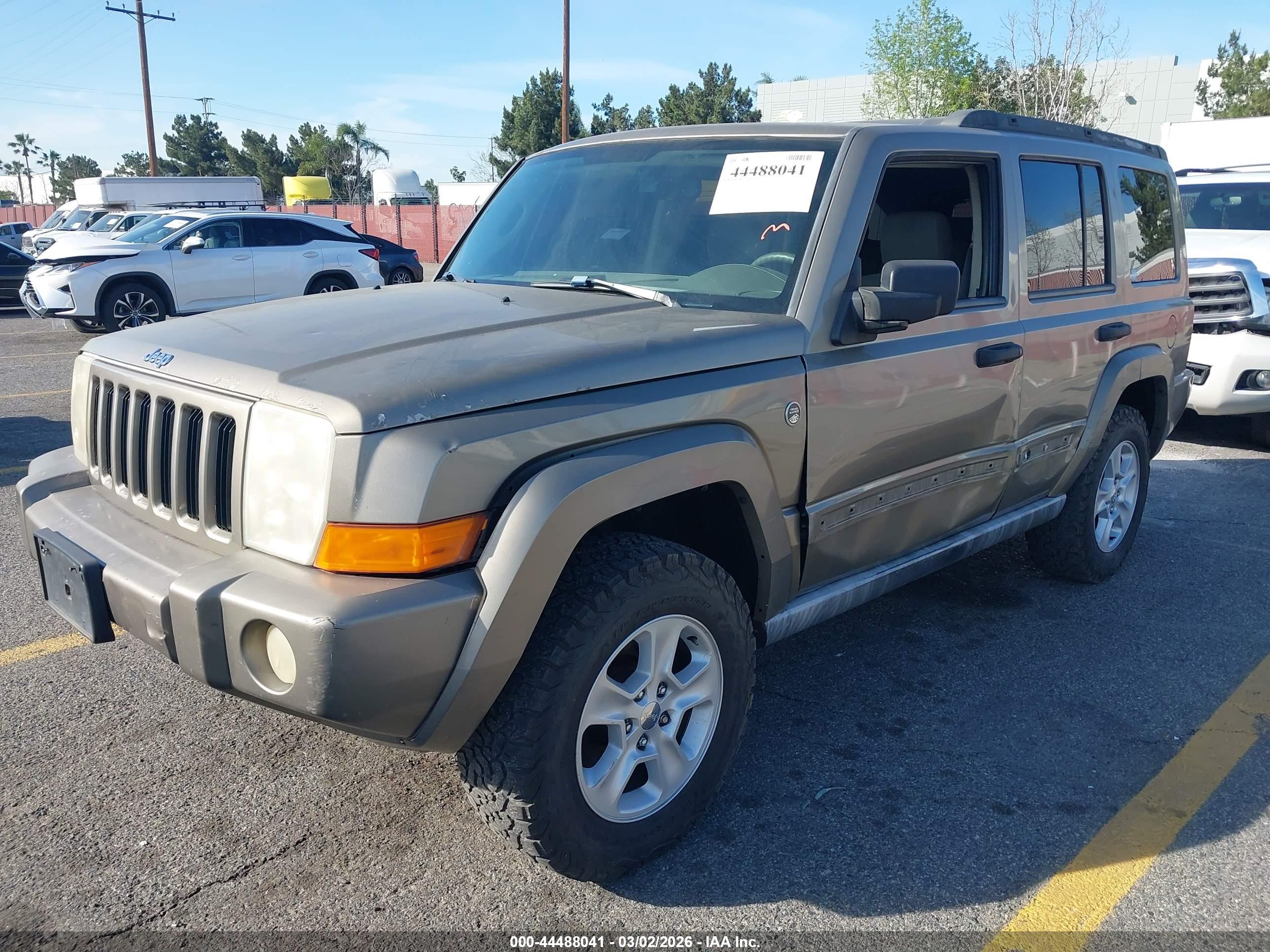 JEEP COMMANDER image 2