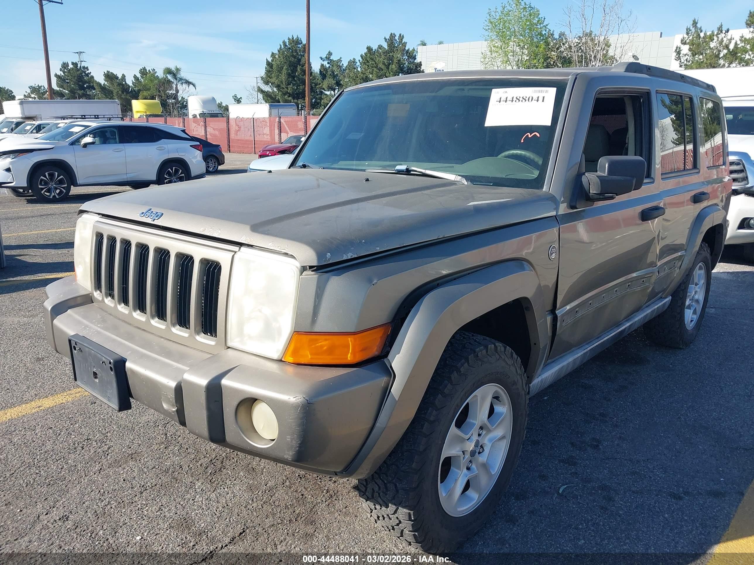 JEEP COMMANDER image 6