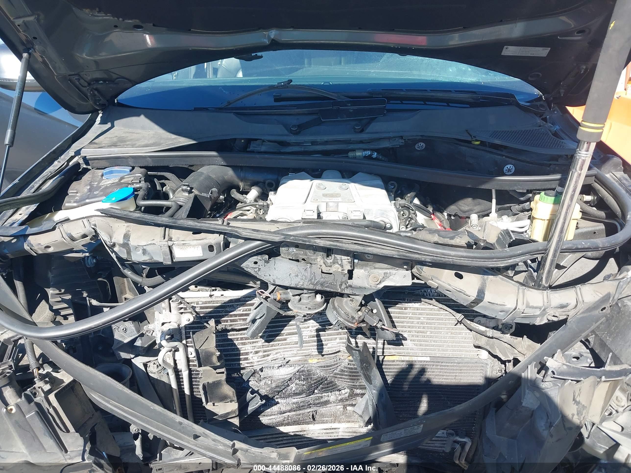 AUDI Q7 image 10