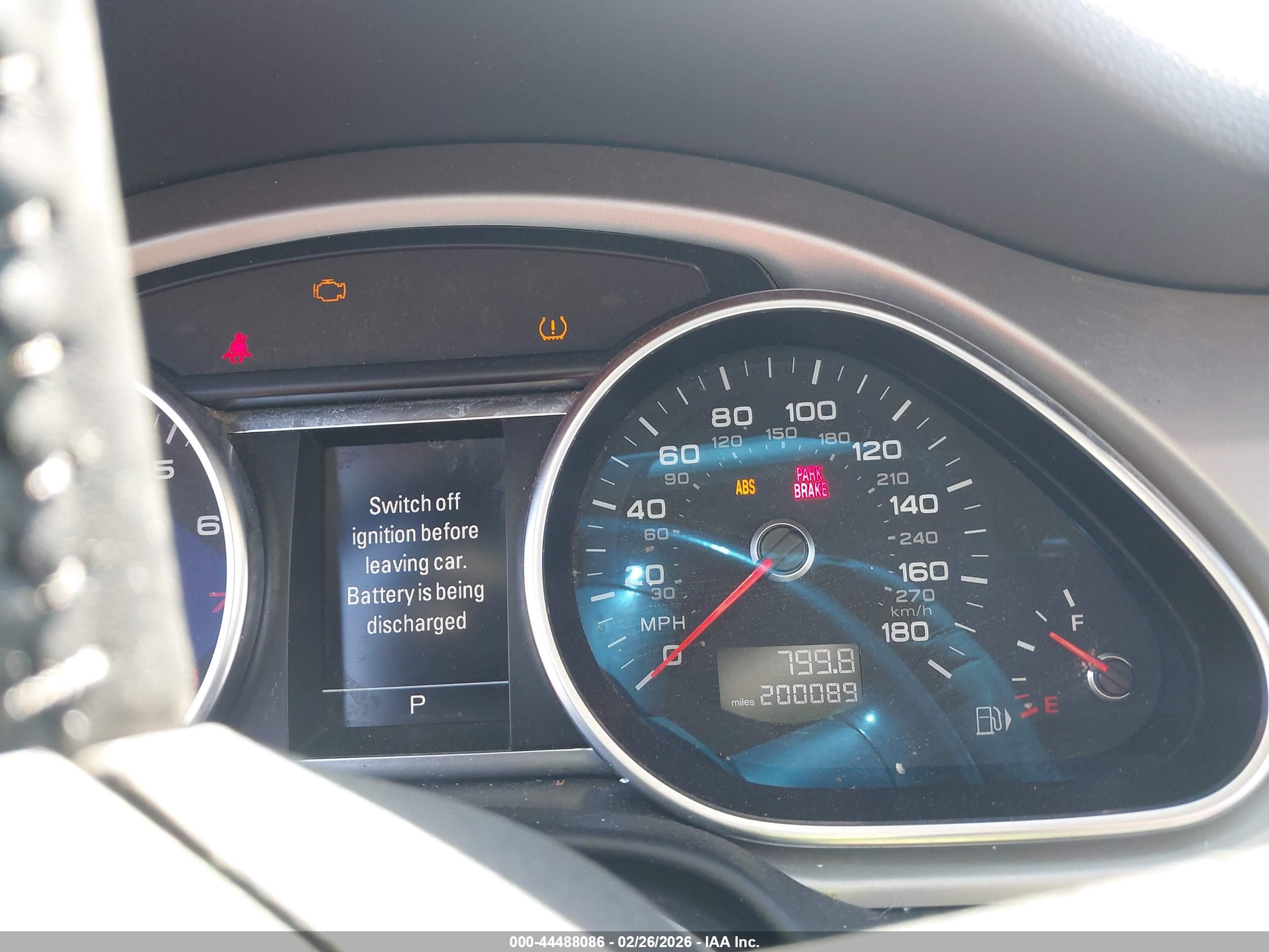AUDI Q7 image 7