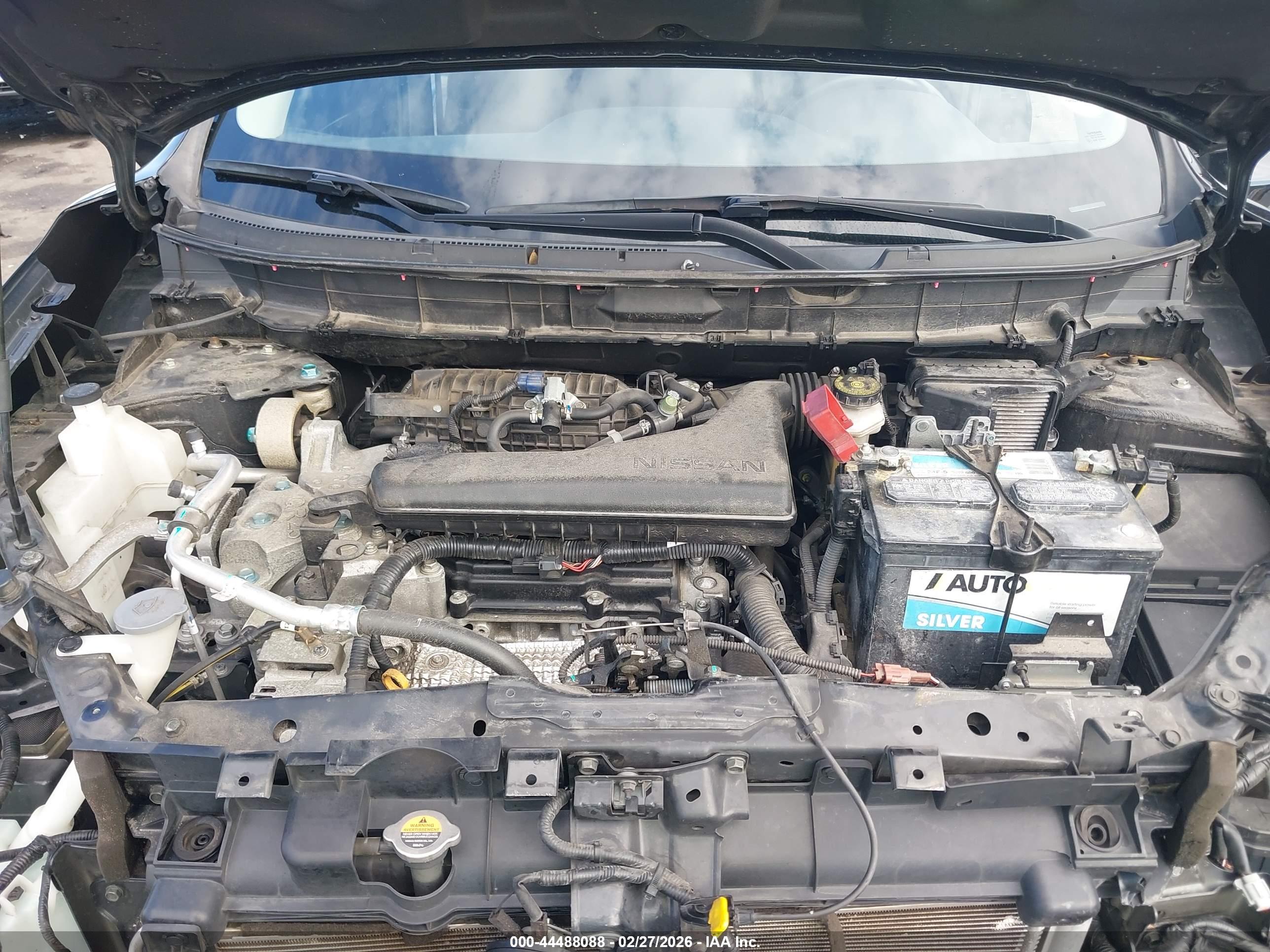 NISSAN ROGUE image 10