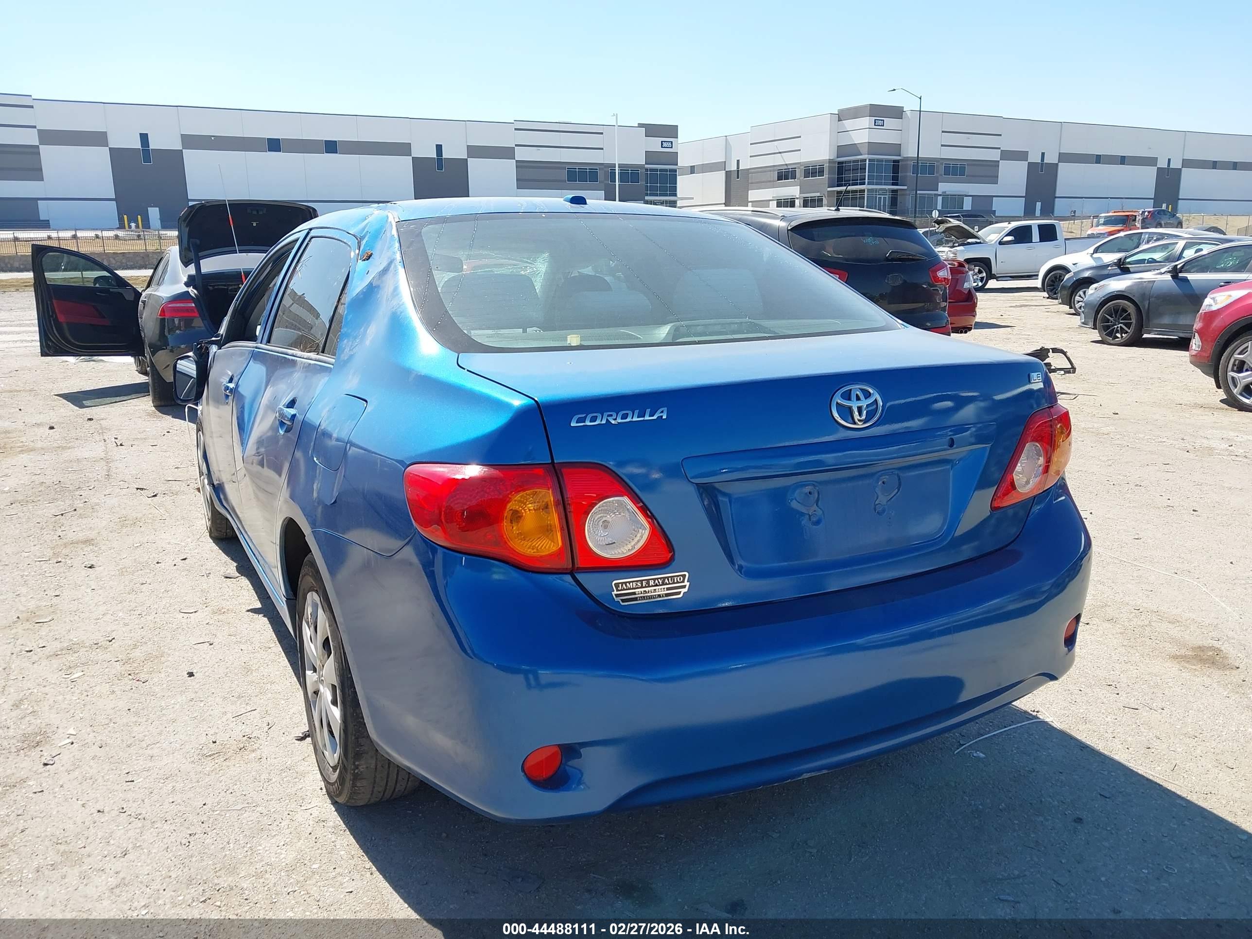 TOYOTA COROLLA image 3