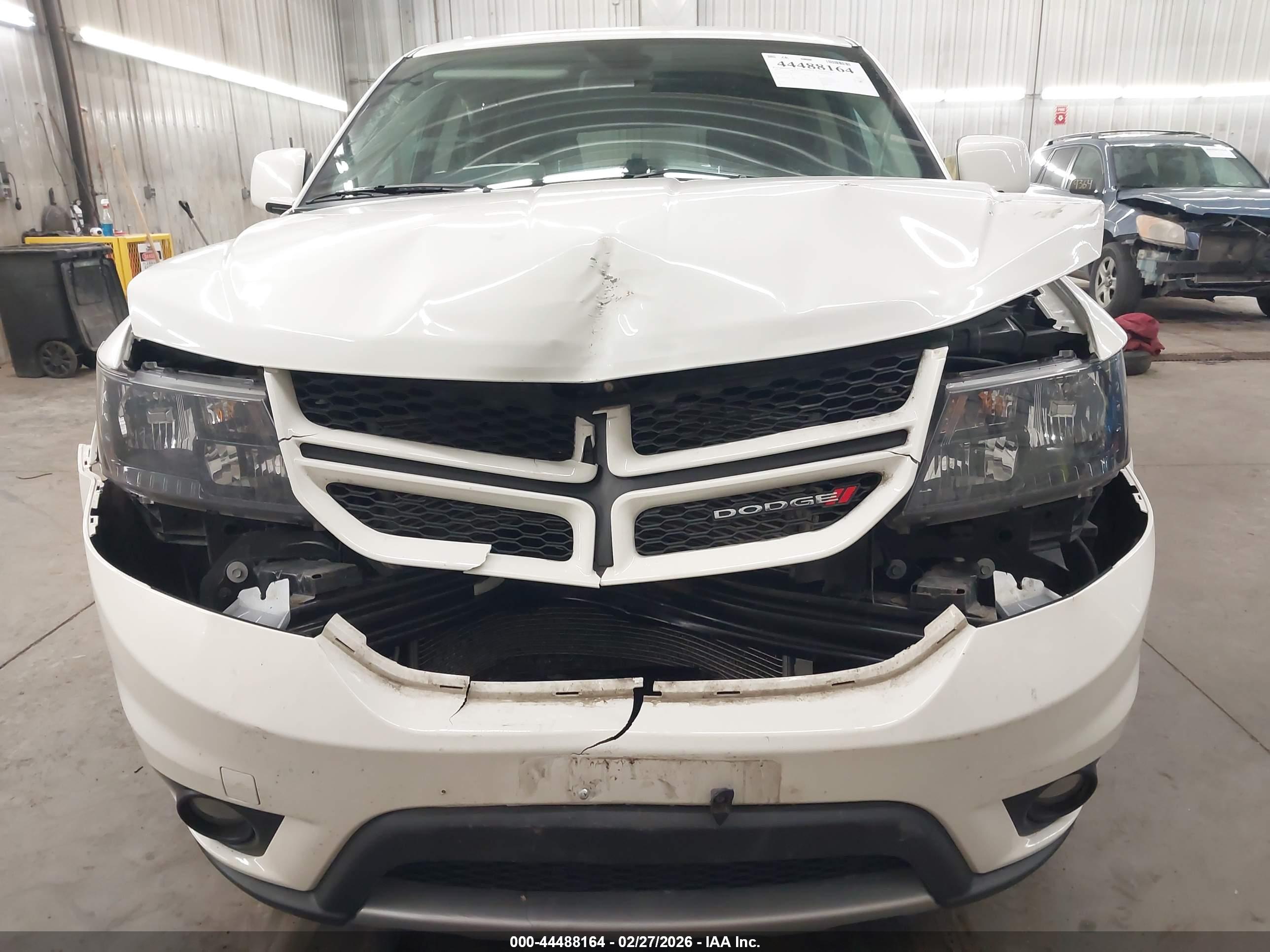 DODGE JOURNEY image 6