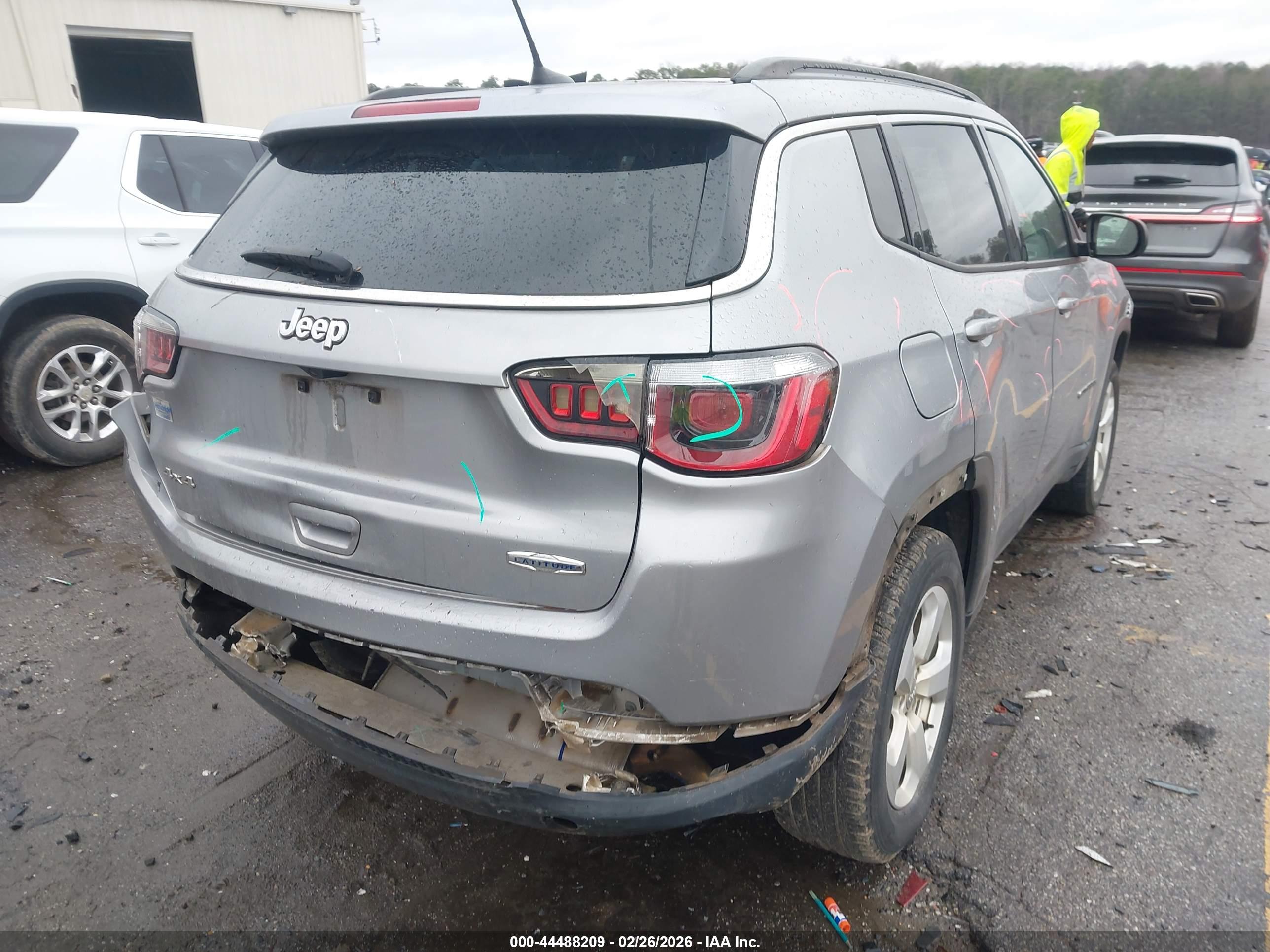 JEEP COMPASS image 4