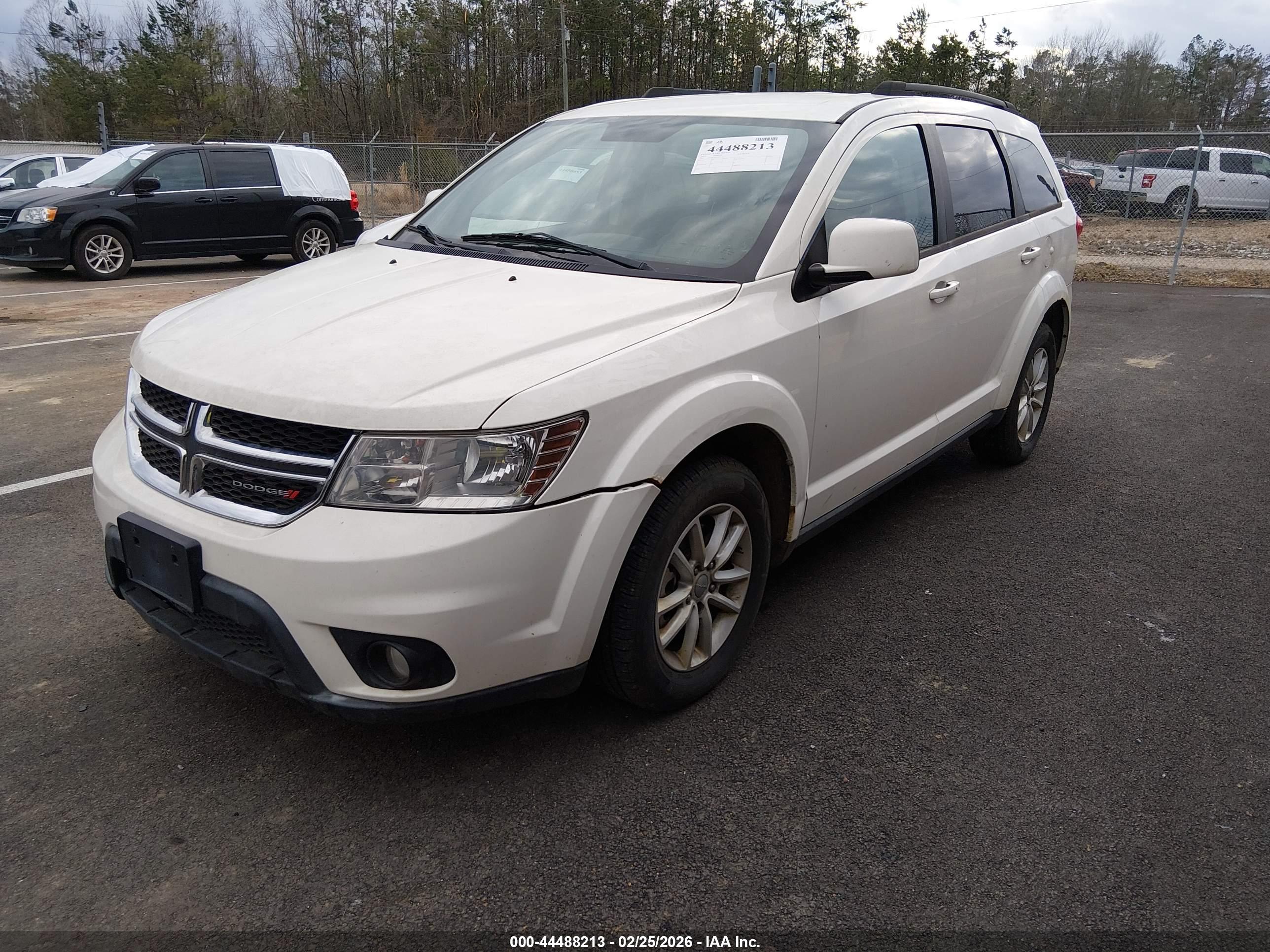 DODGE JOURNEY image 2