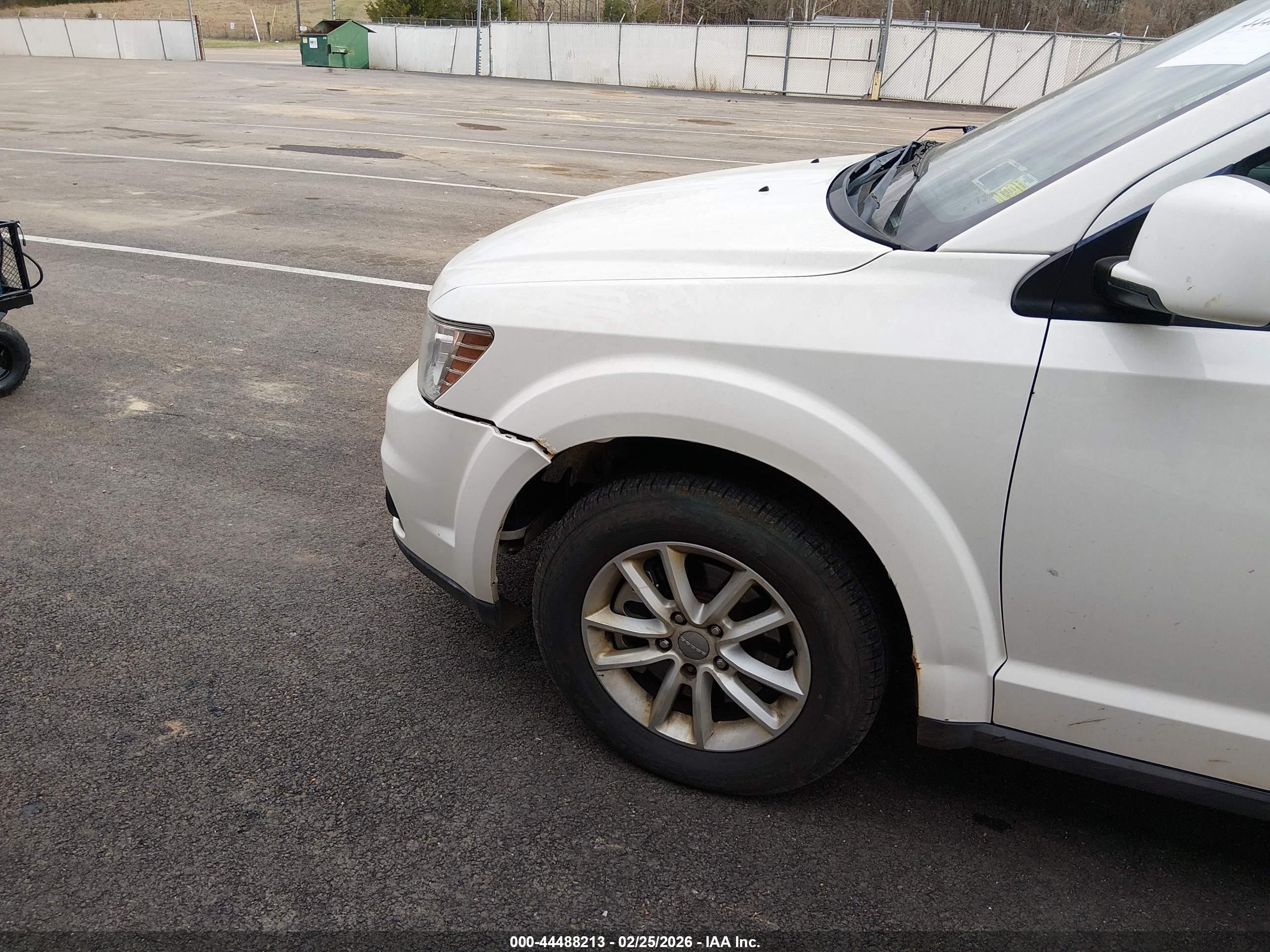 DODGE JOURNEY image 6