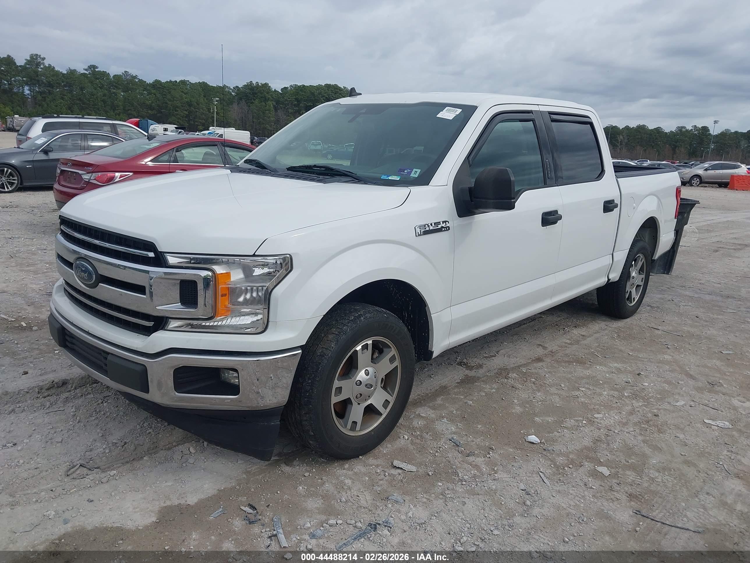 FORD F-150 image 2
