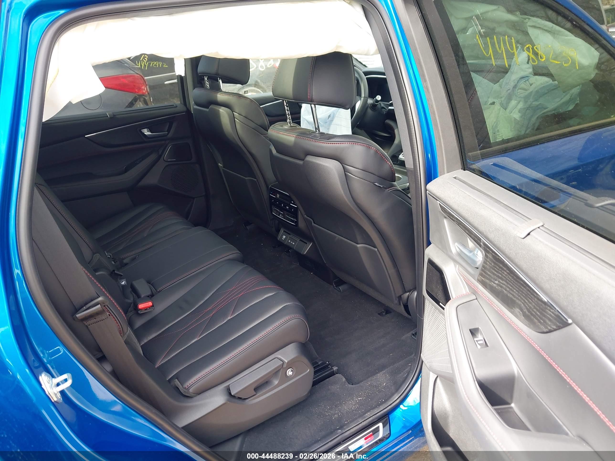 ACURA MDX image 8
