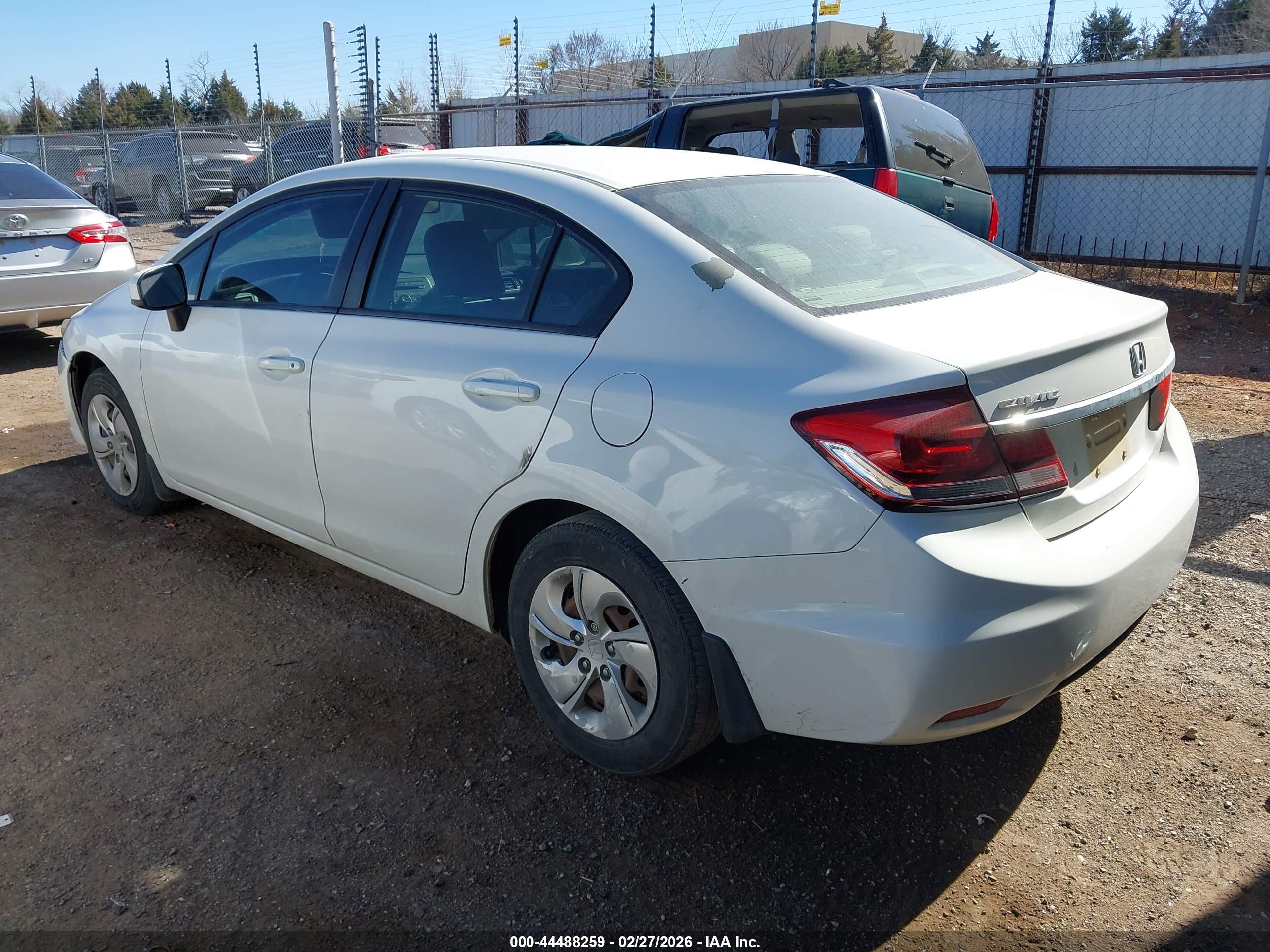 HONDA CIVIC image 3