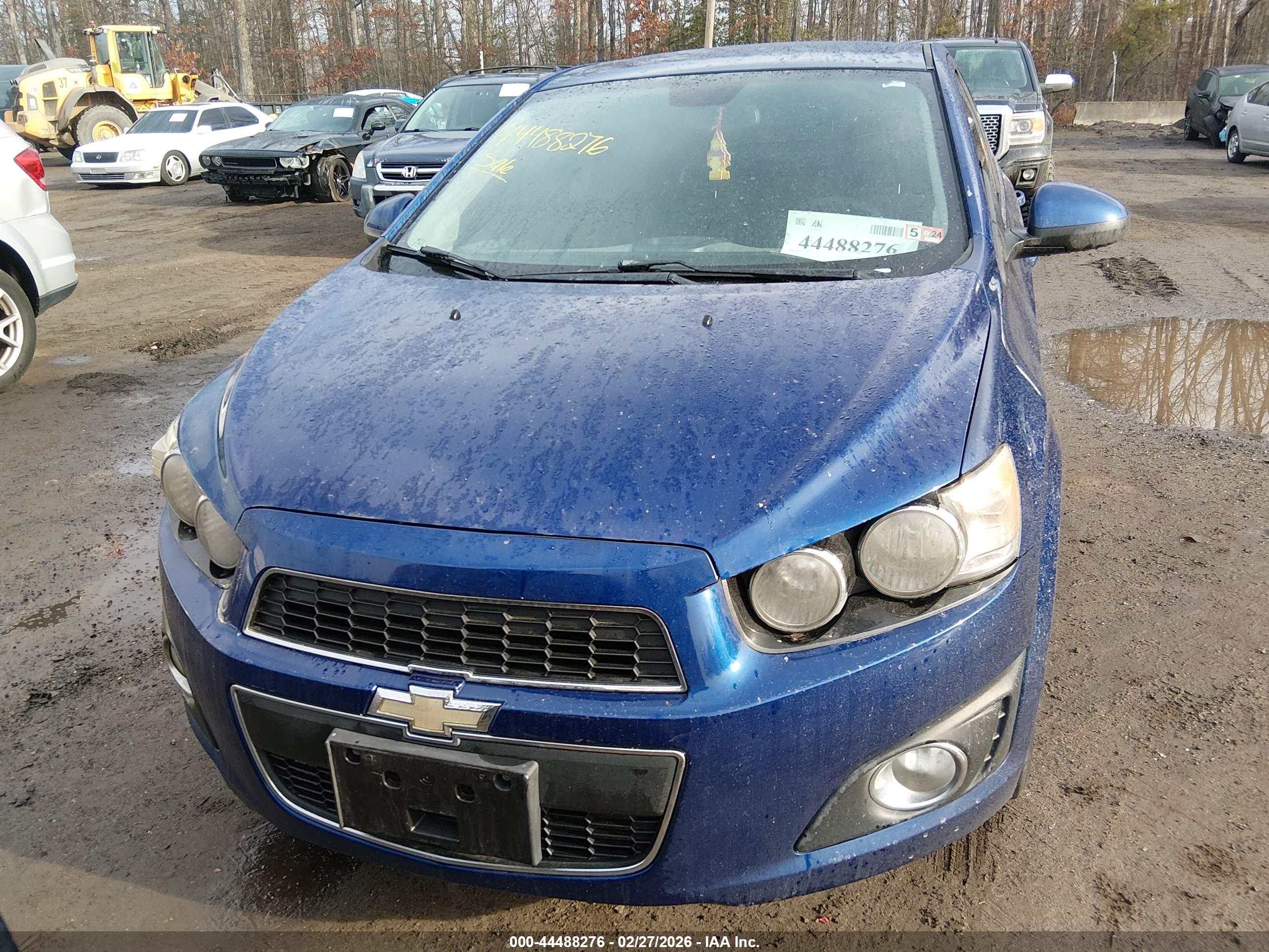 CHEVROLET SONIC image 6