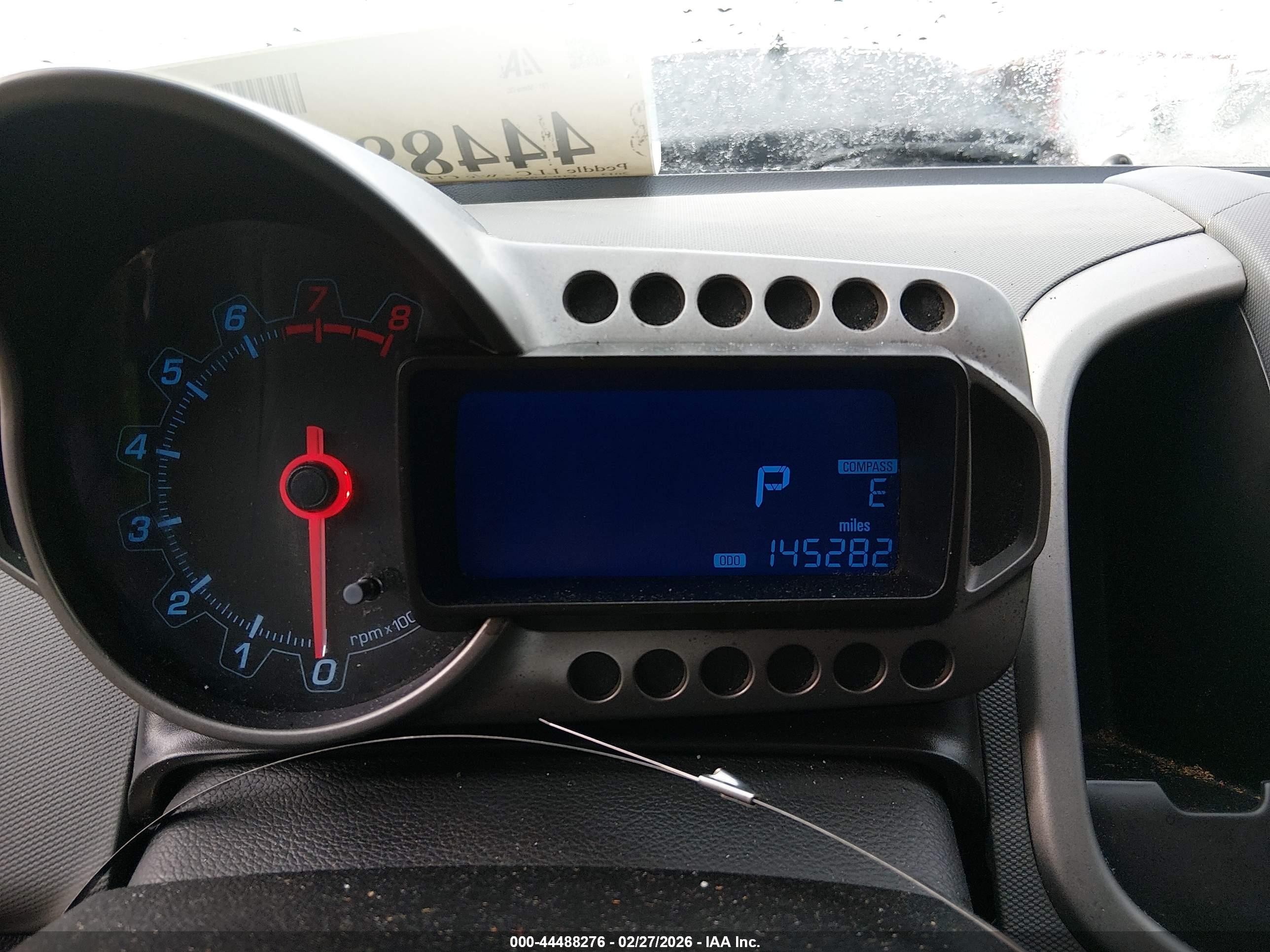 CHEVROLET SONIC image 7