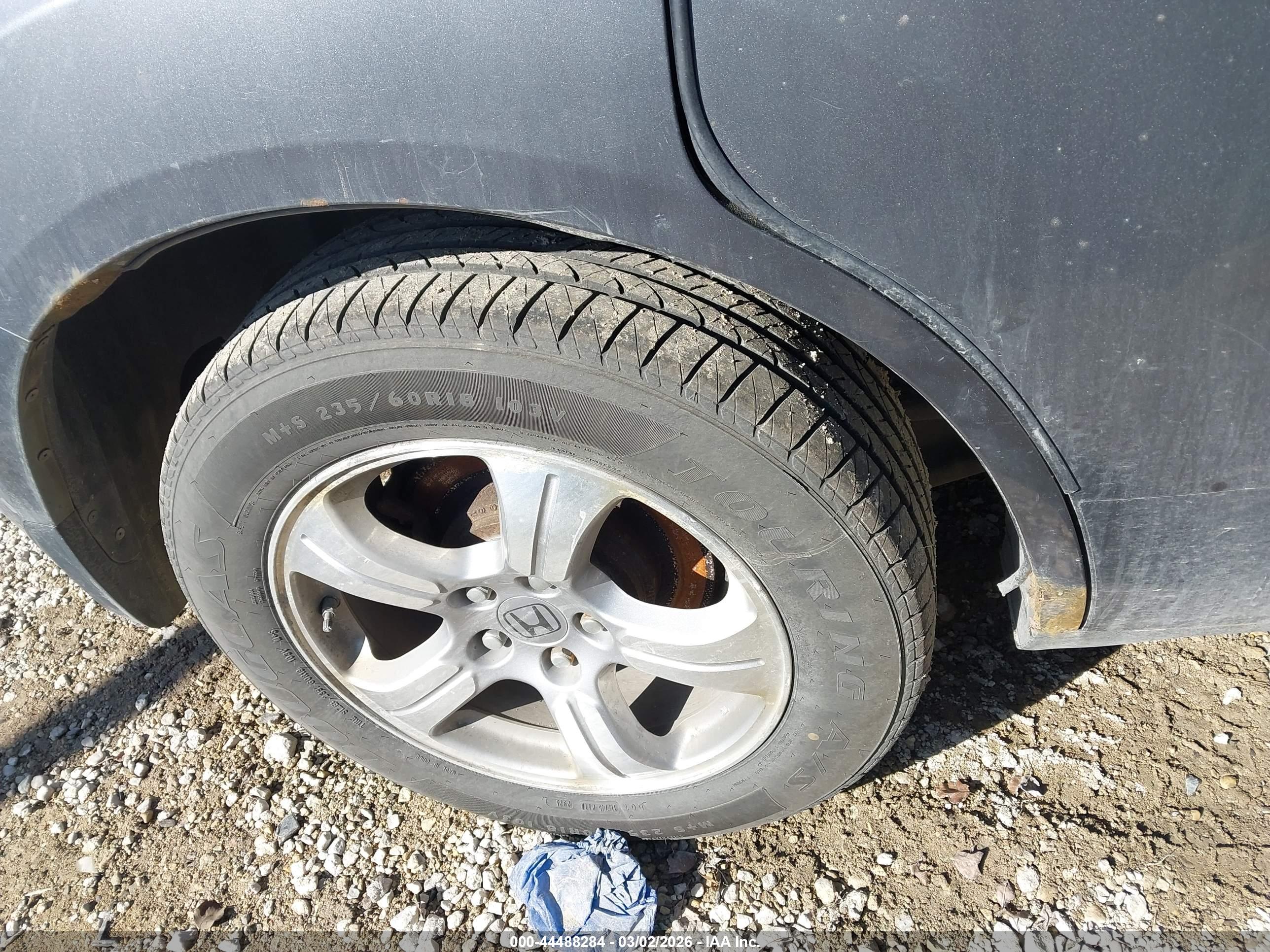 HONDA PILOT image 6