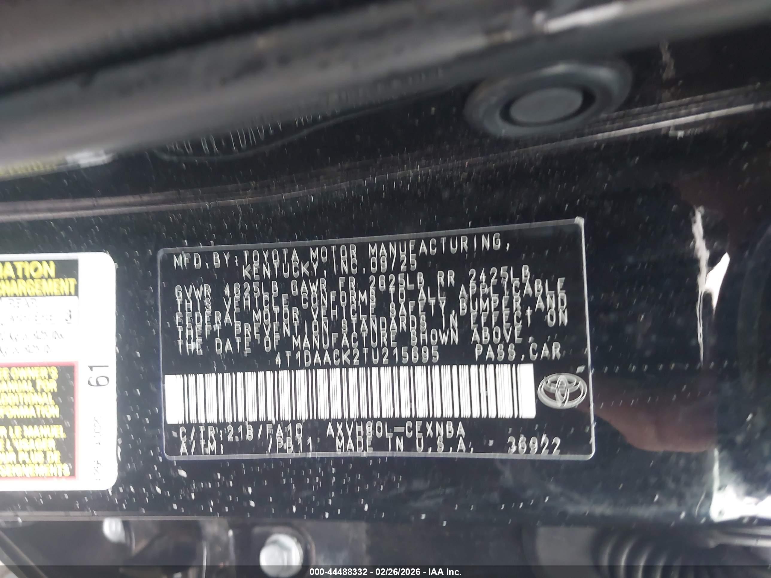 TOYOTA CAMRY image 9