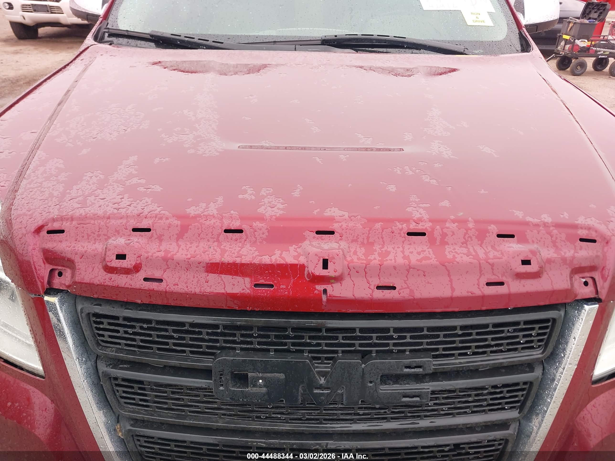 GMC TERRAIN image 6