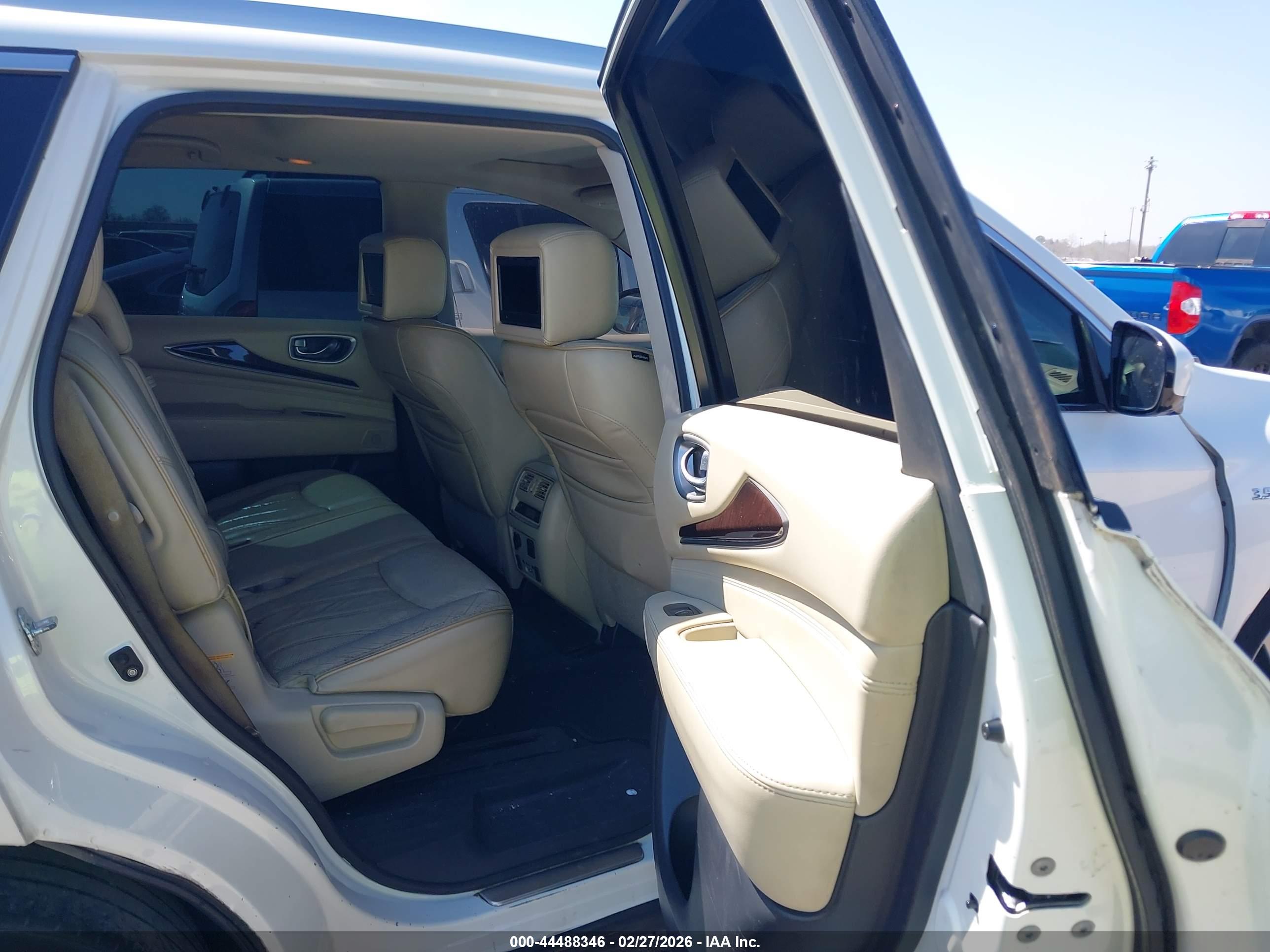 INFINITI QX60 image 8
