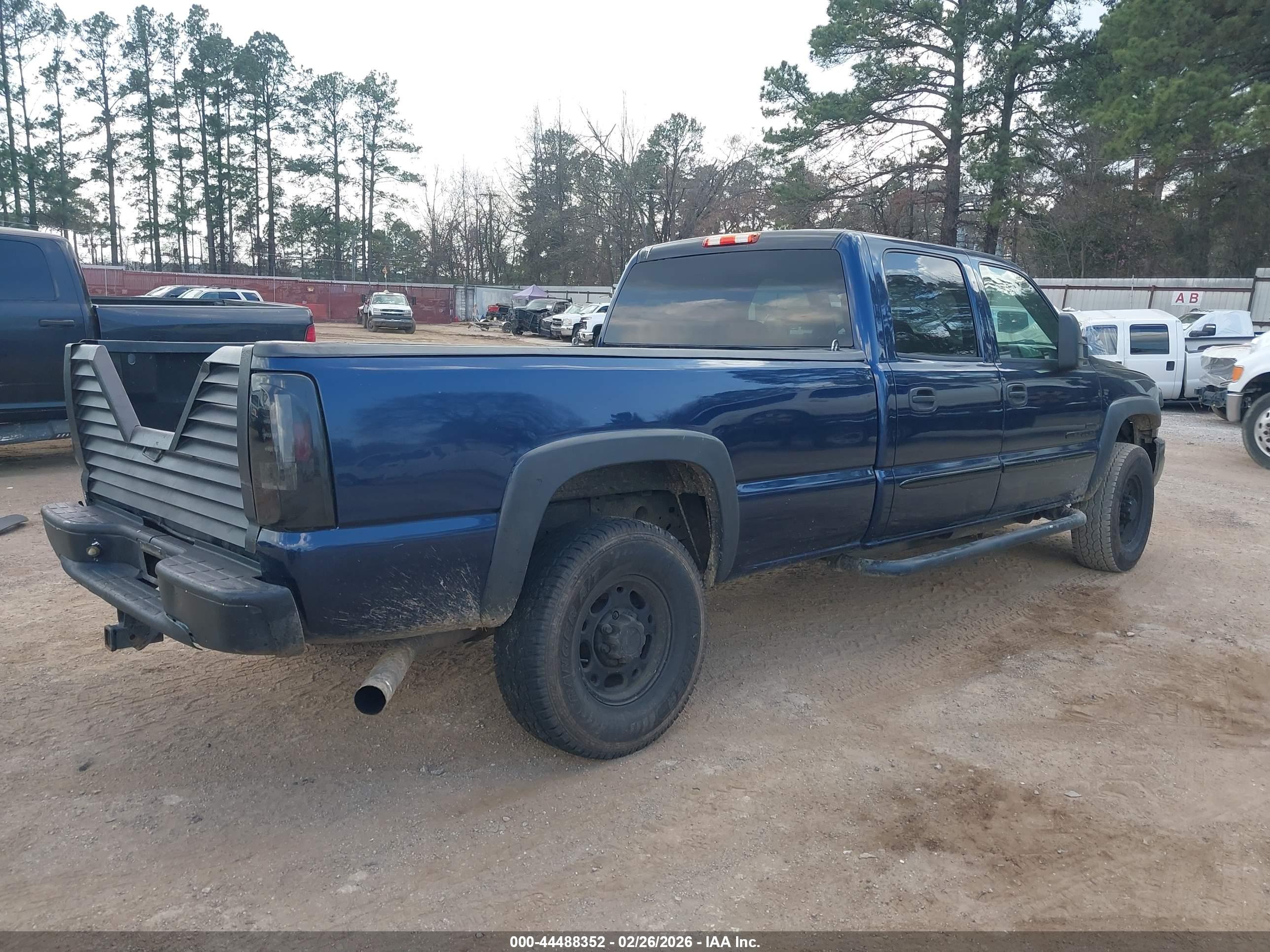 GMC SIERRA image 4