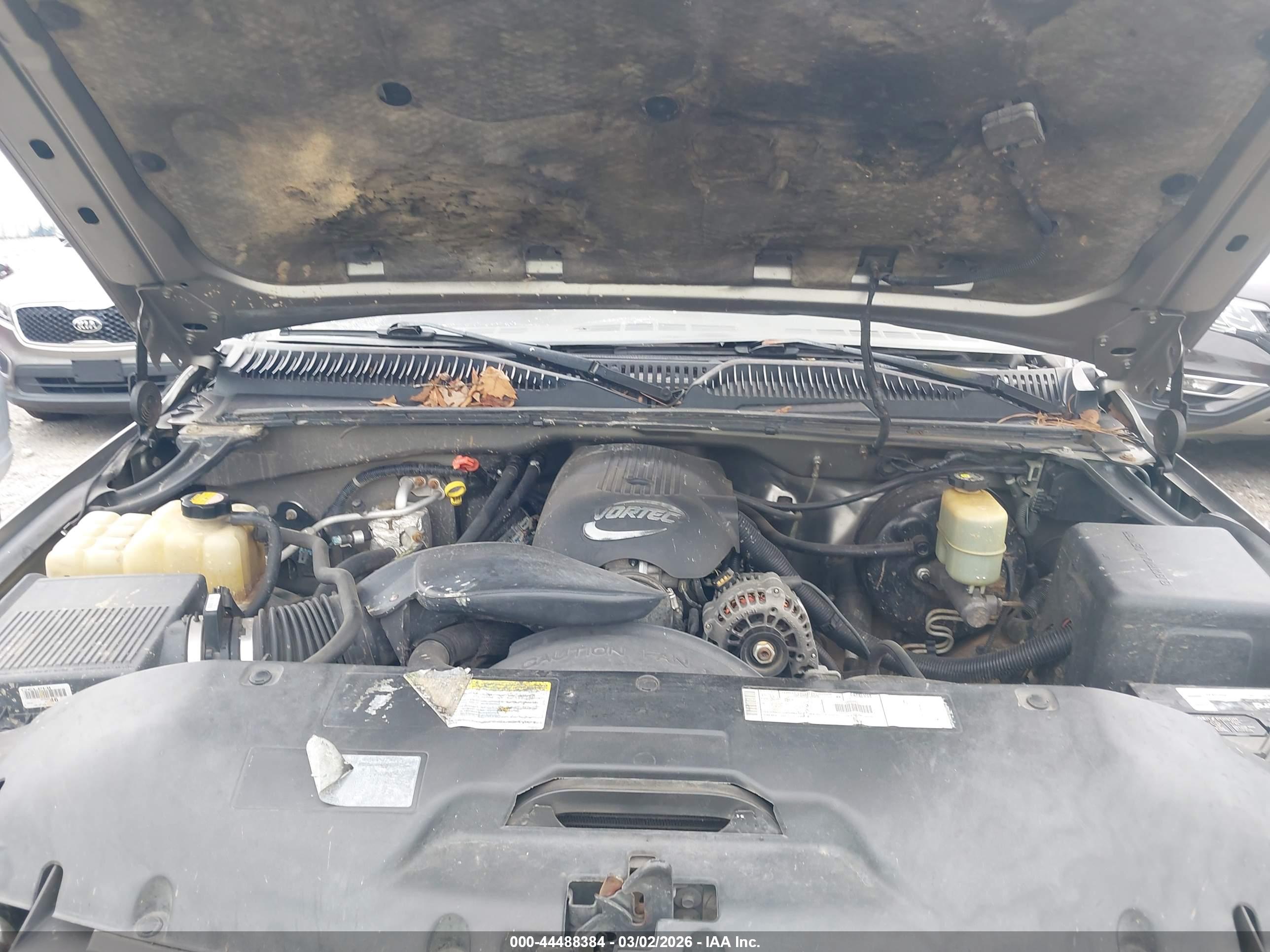 CHEVROLET SILVERADO image 10