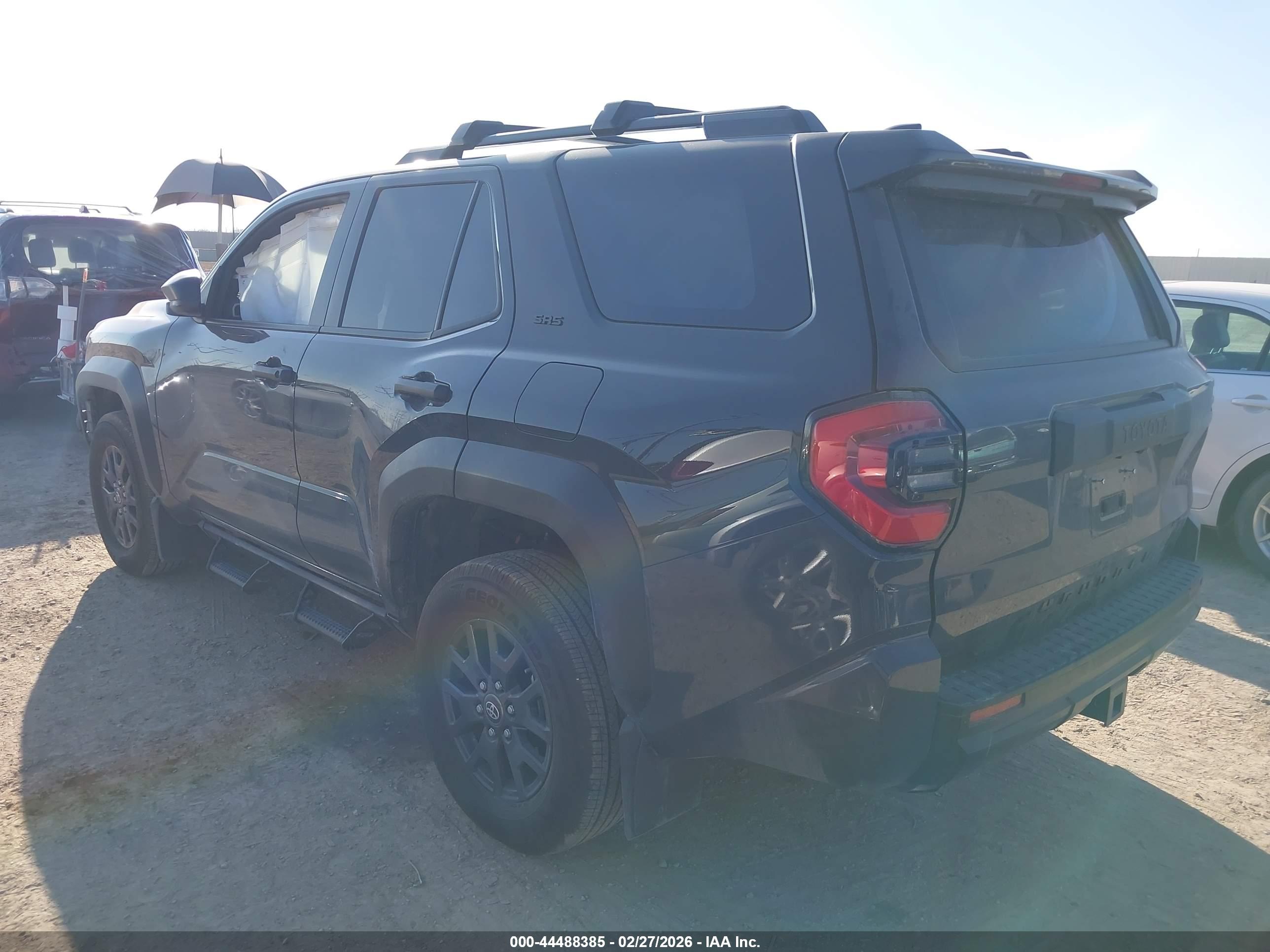 TOYOTA 4RUNNER image 3