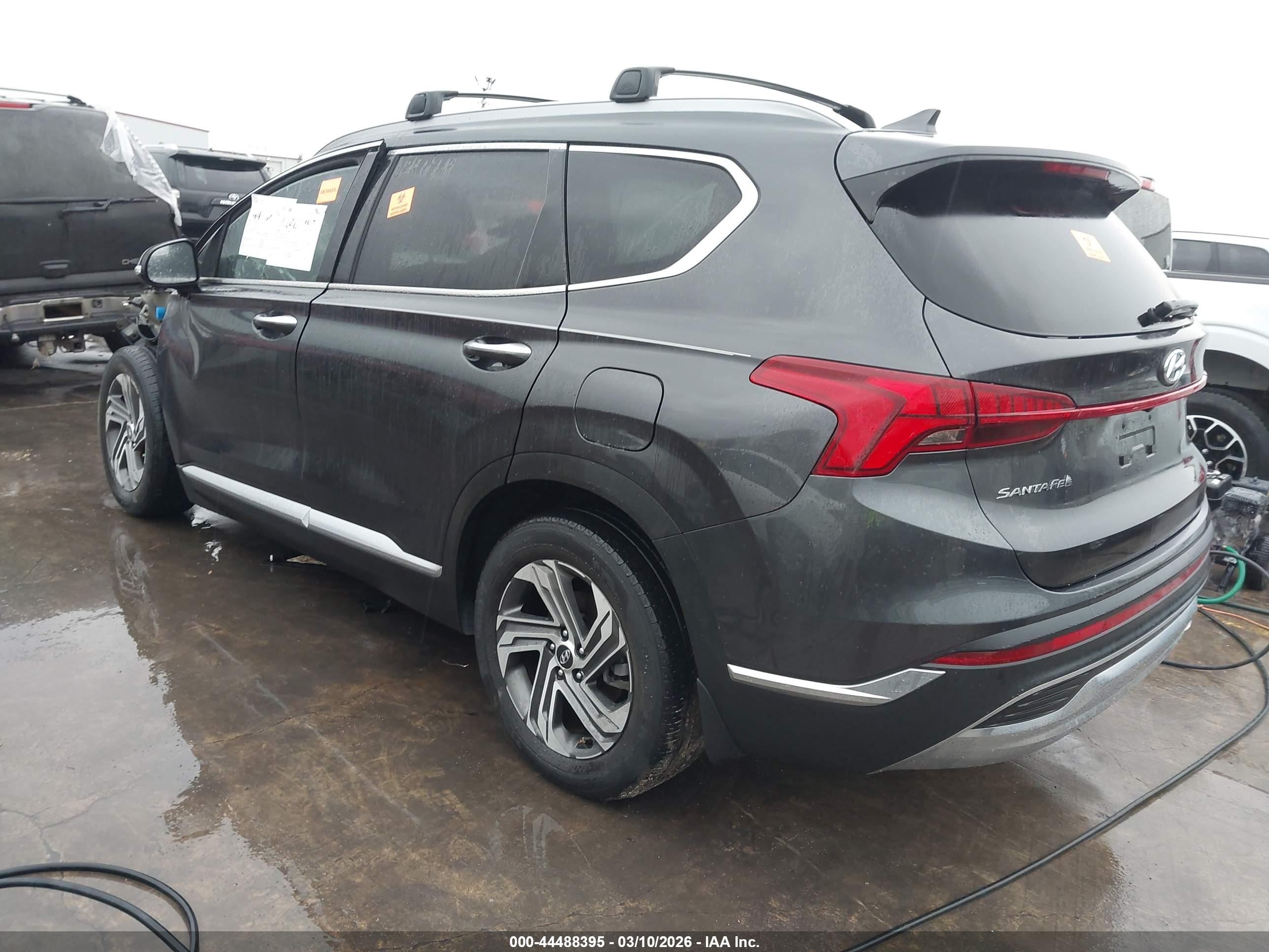 HYUNDAI SANTA image 3