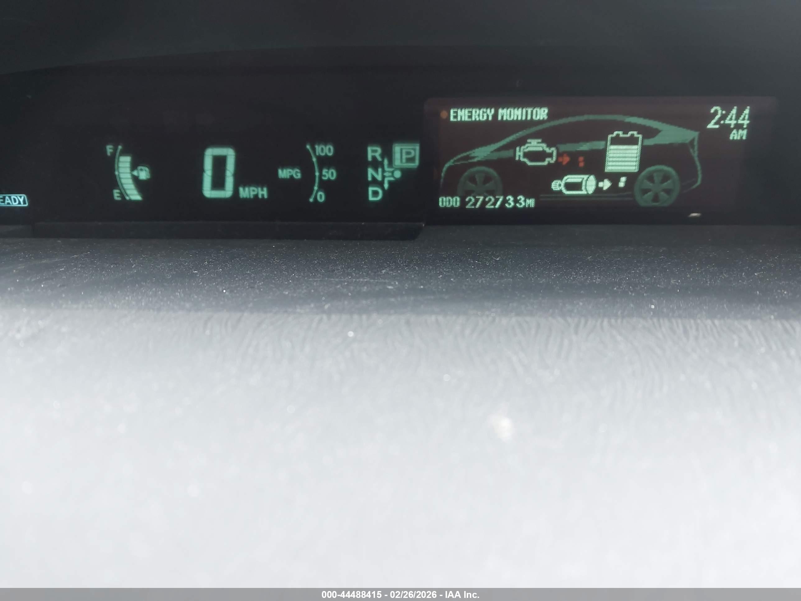 TOYOTA PRIUS image 7
