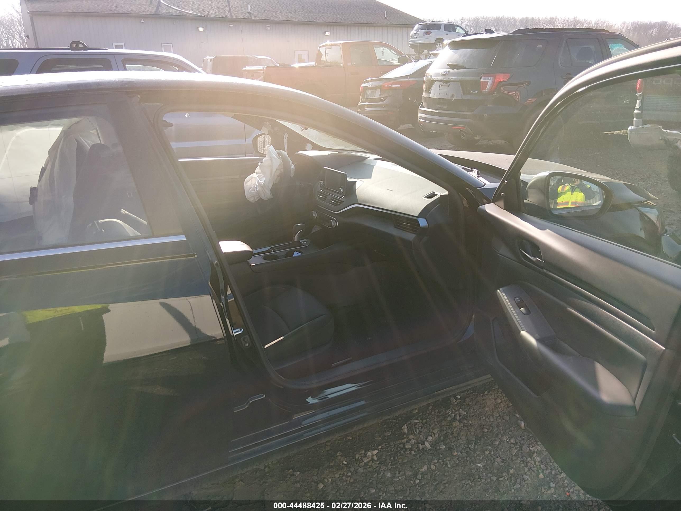 NISSAN ALTIMA image 5