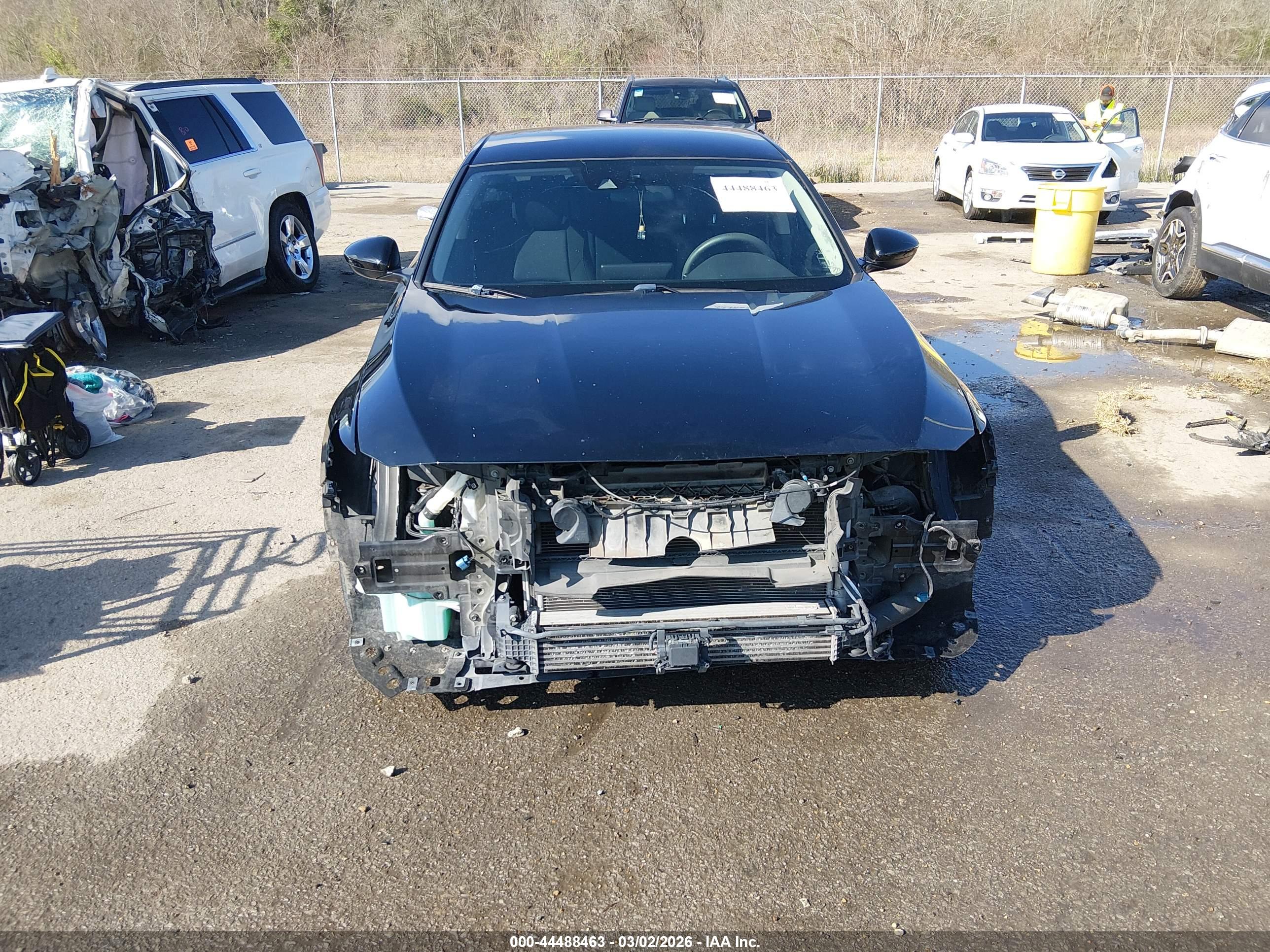 HONDA ACCORD image 6