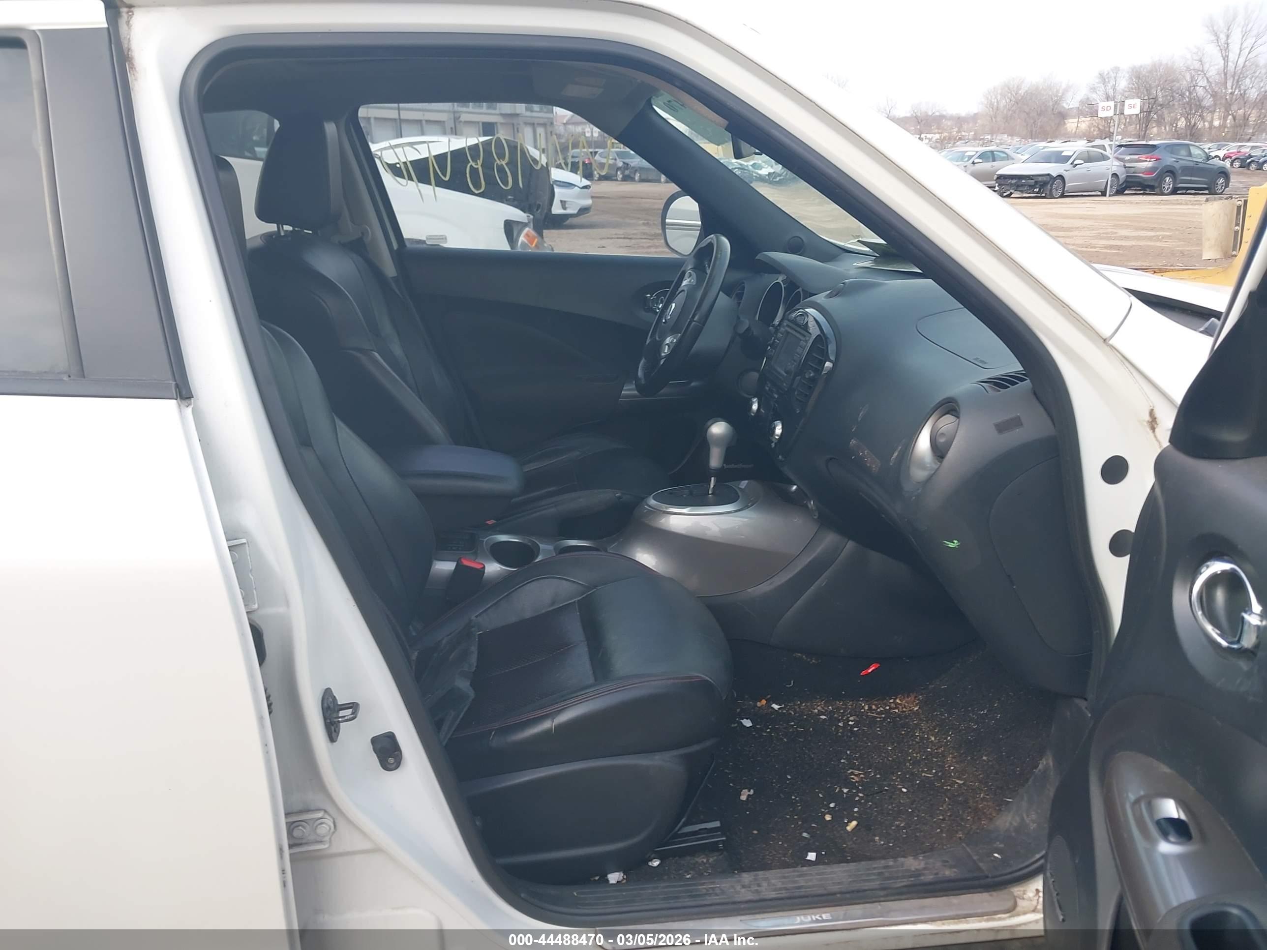 NISSAN JUKE image 5