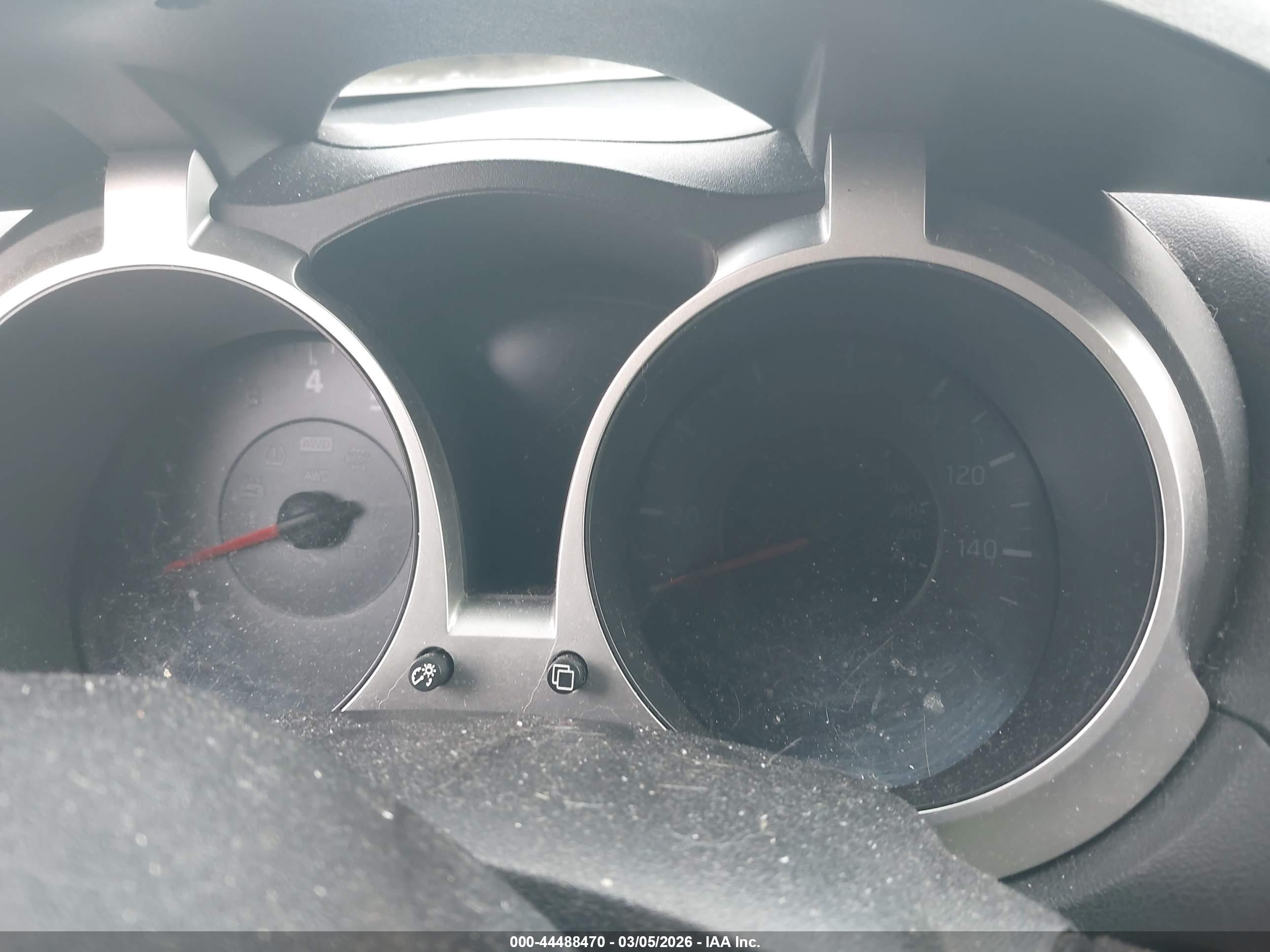 NISSAN JUKE image 7