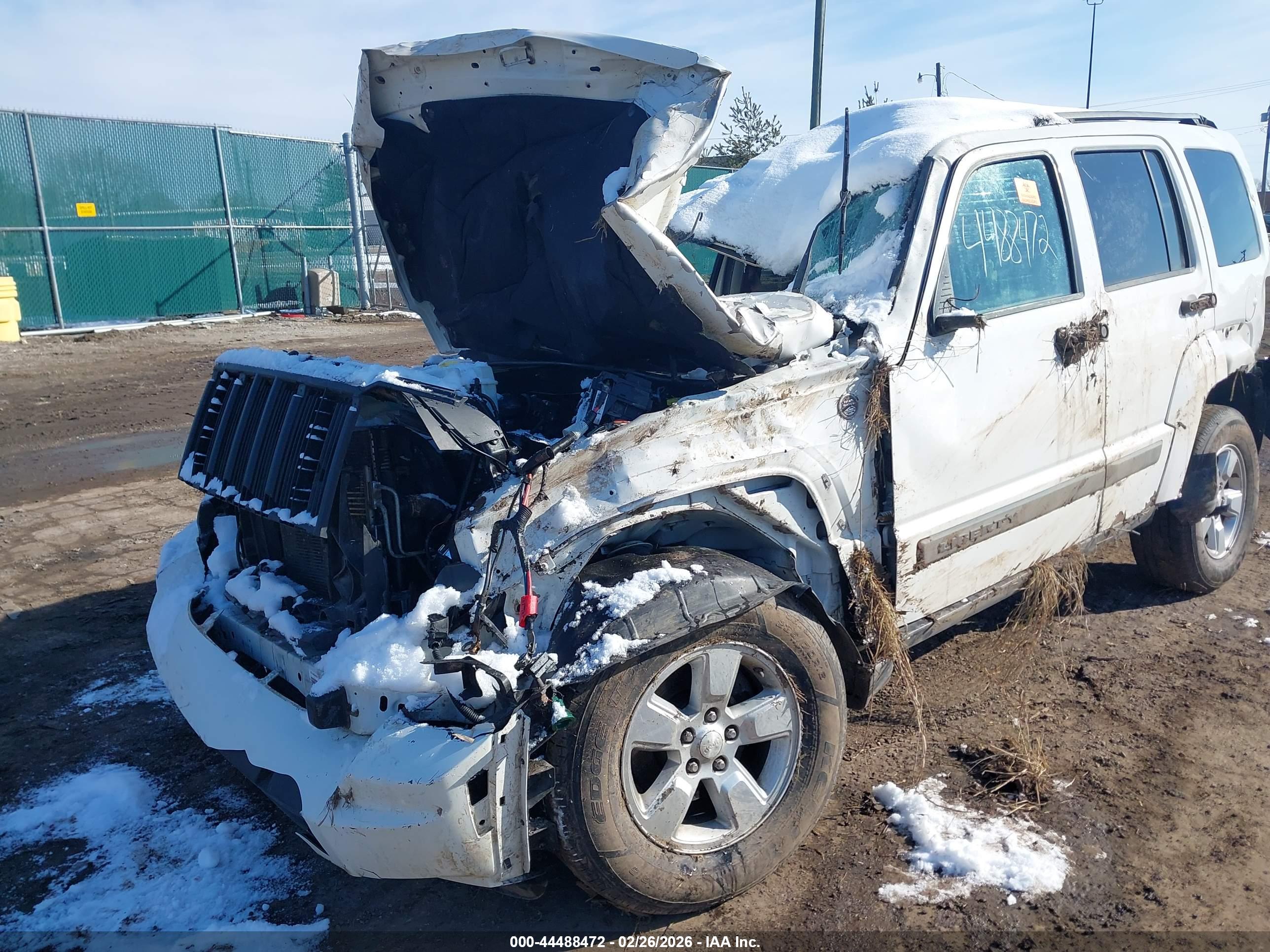 JEEP LIBERTY image 6