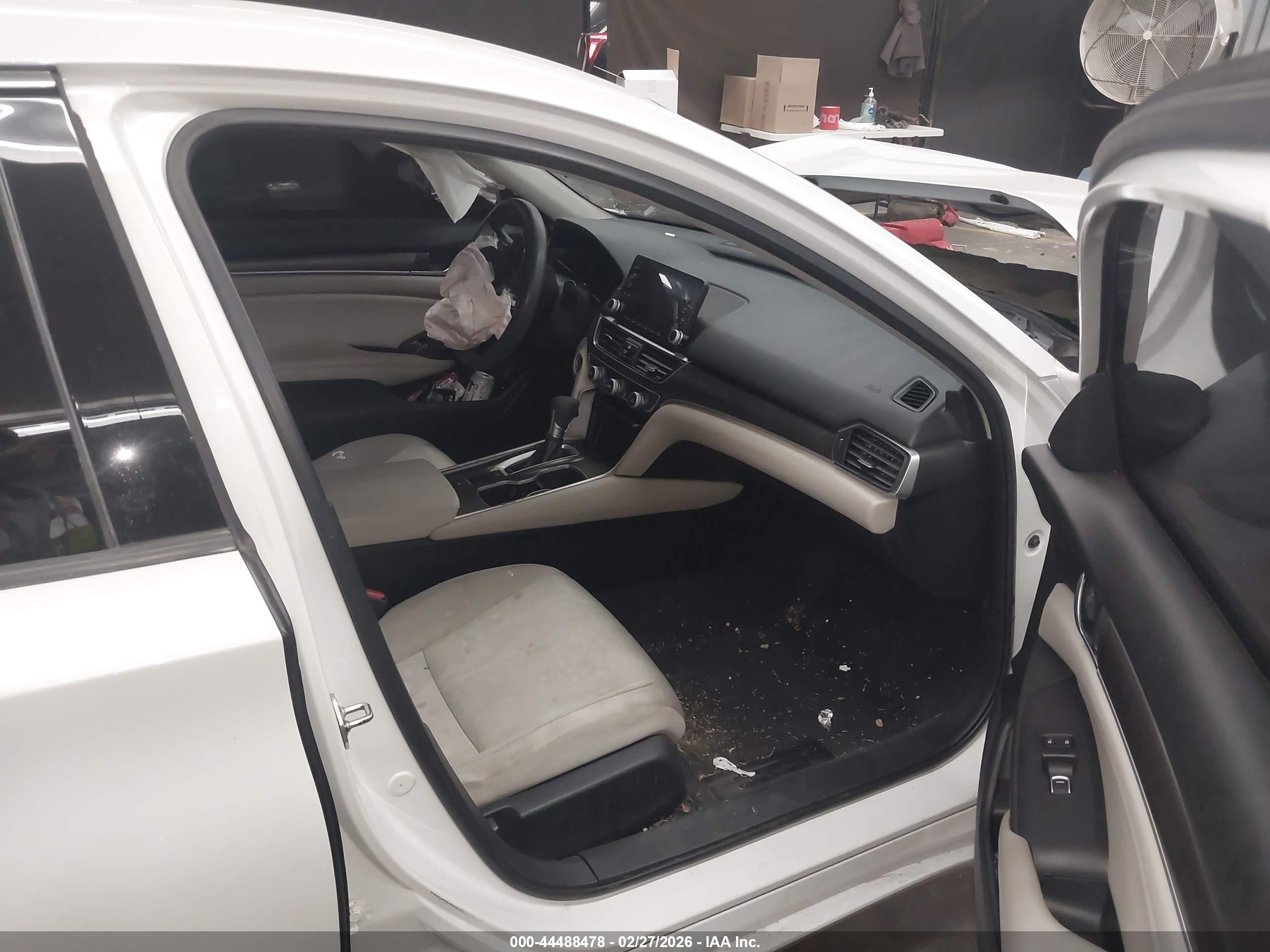 HONDA ACCORD image 5