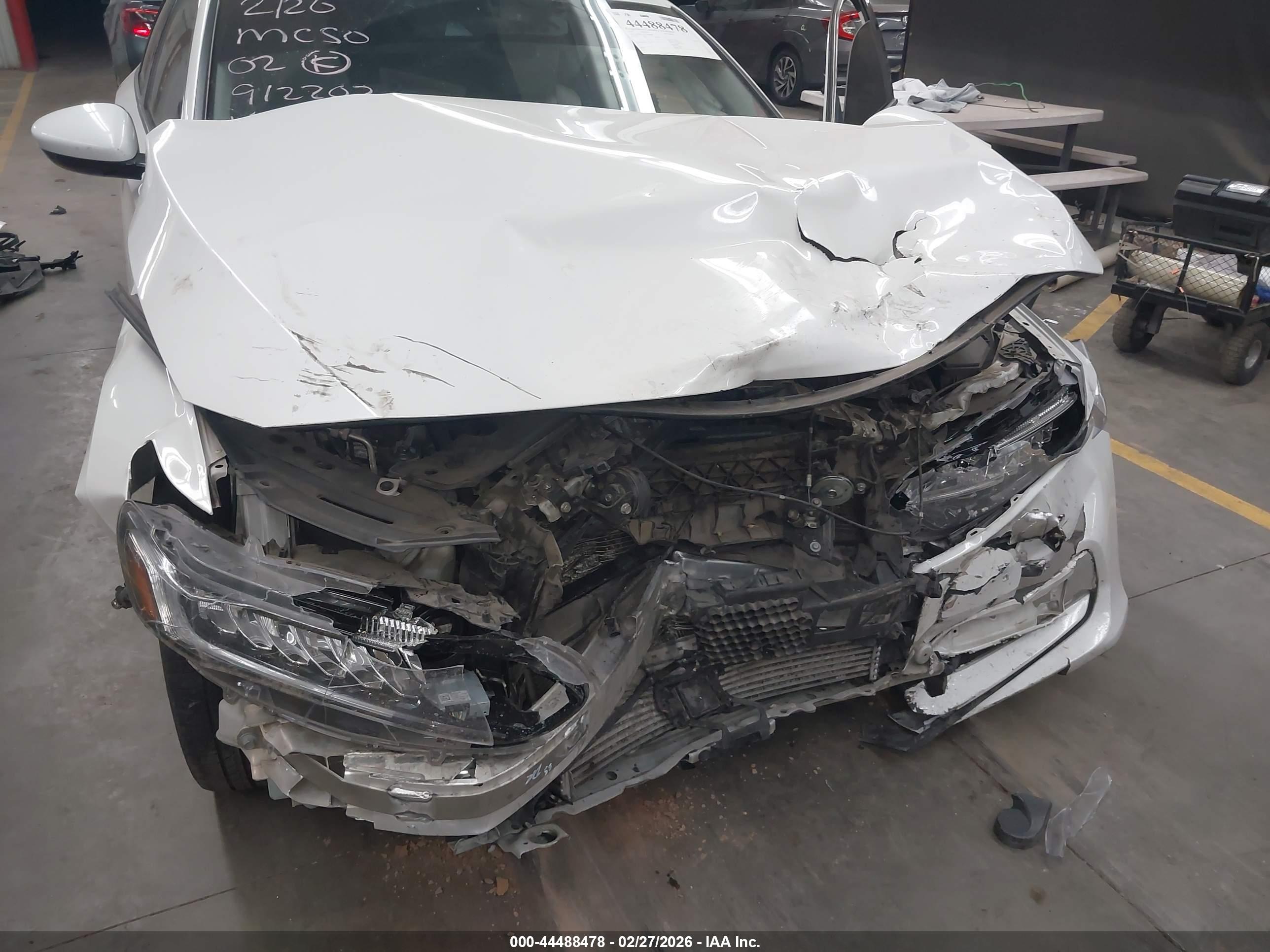 HONDA ACCORD image 6