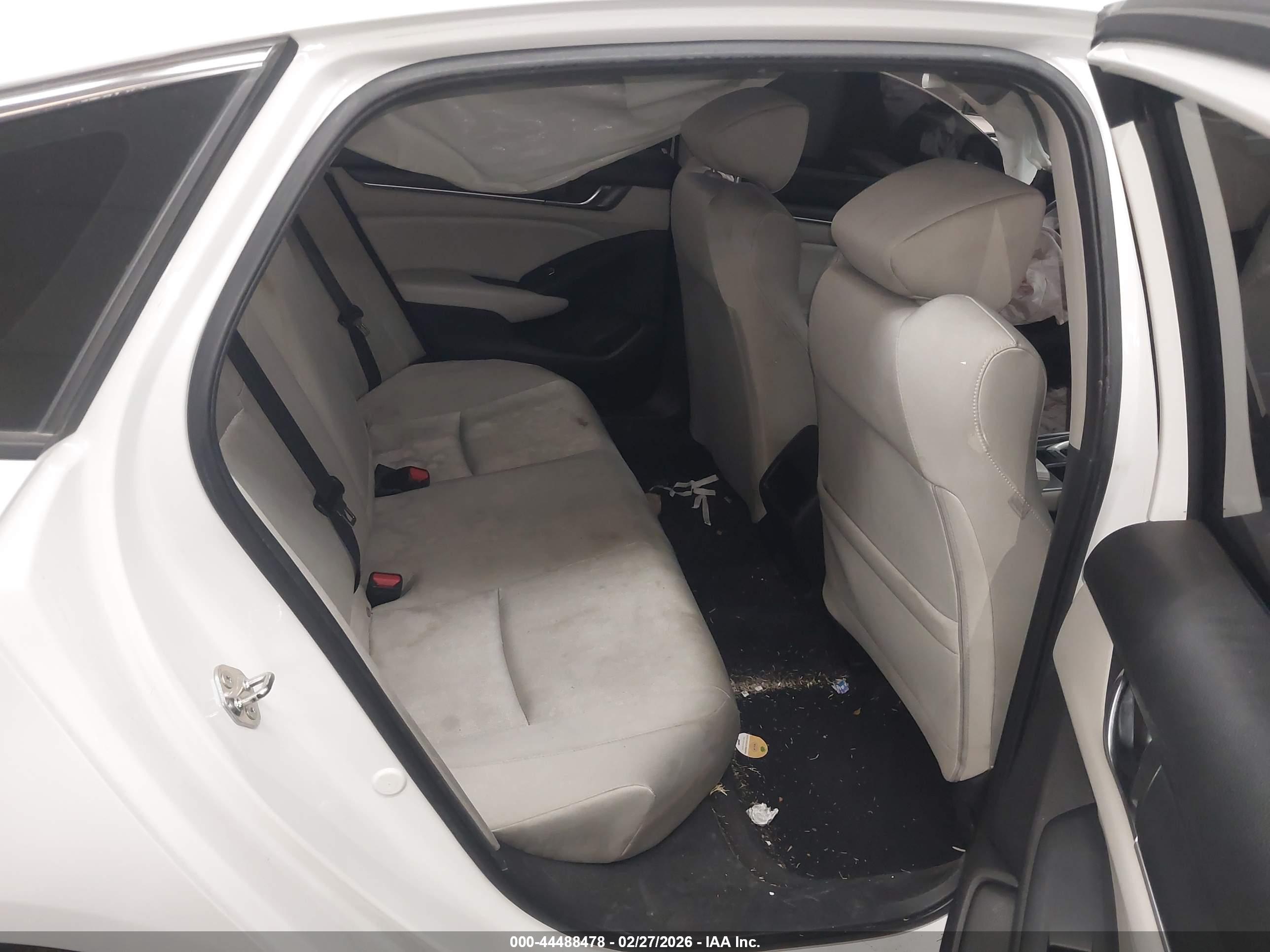 HONDA ACCORD image 8