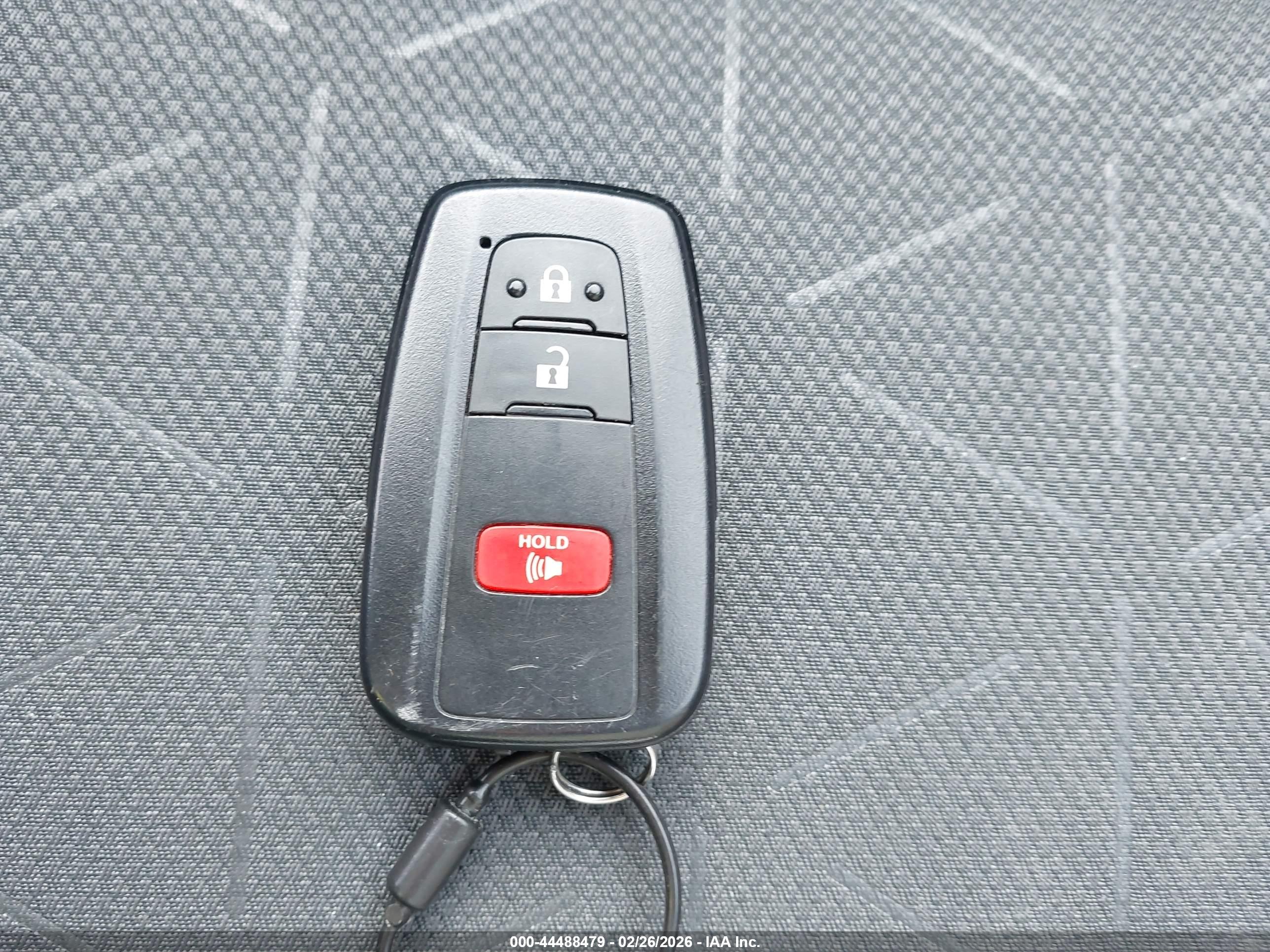 TOYOTA RAV4 image 11