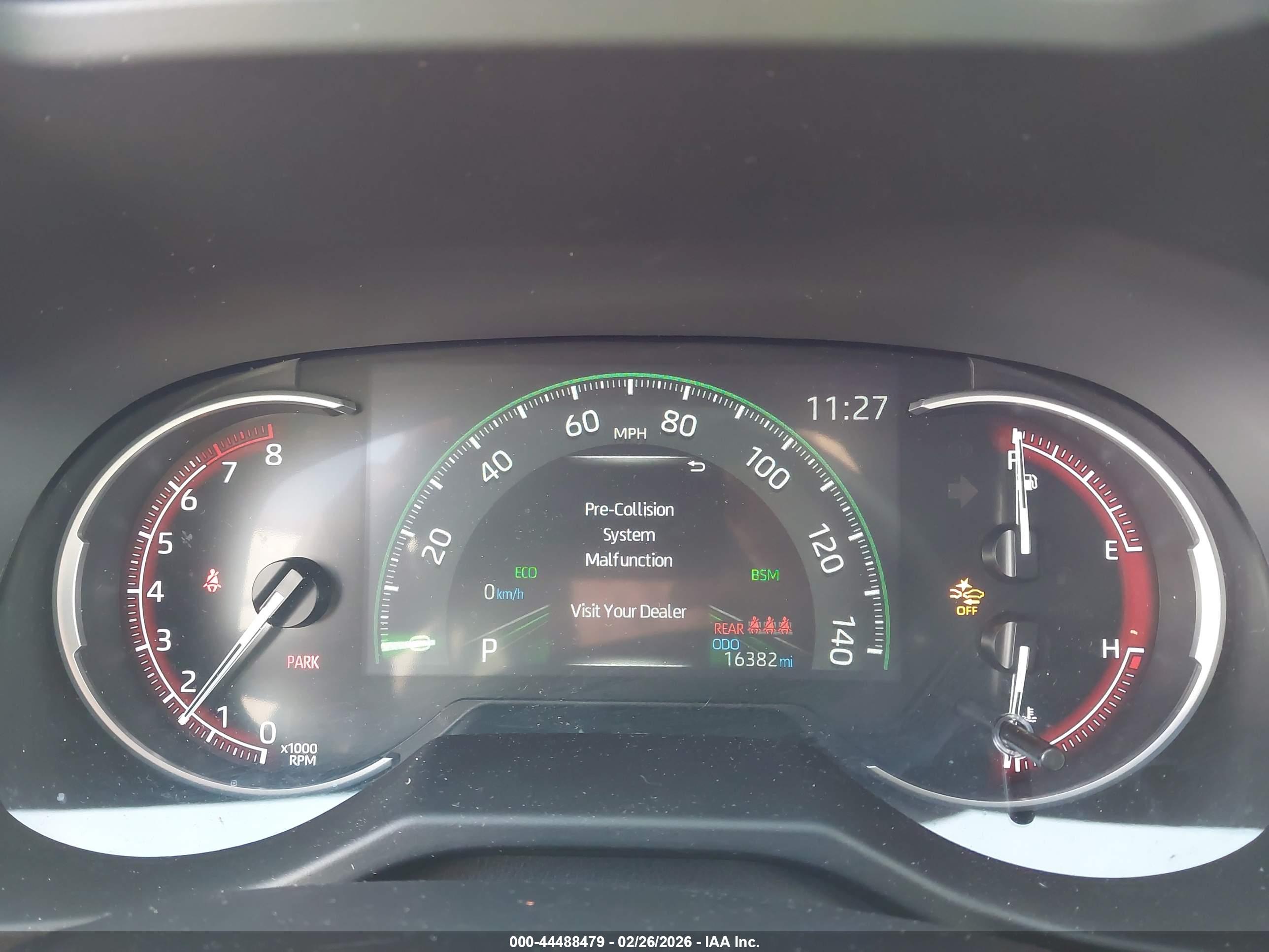 TOYOTA RAV4 image 7