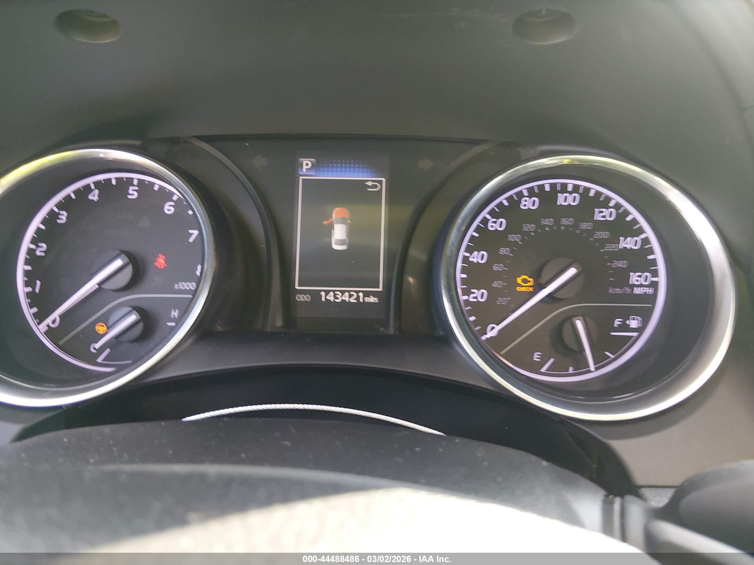 TOYOTA CAMRY image 7