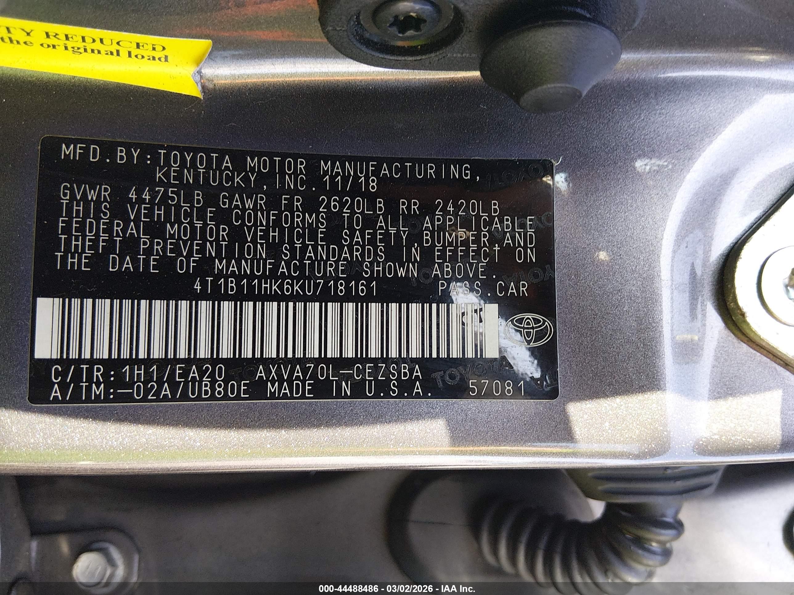 TOYOTA CAMRY image 9