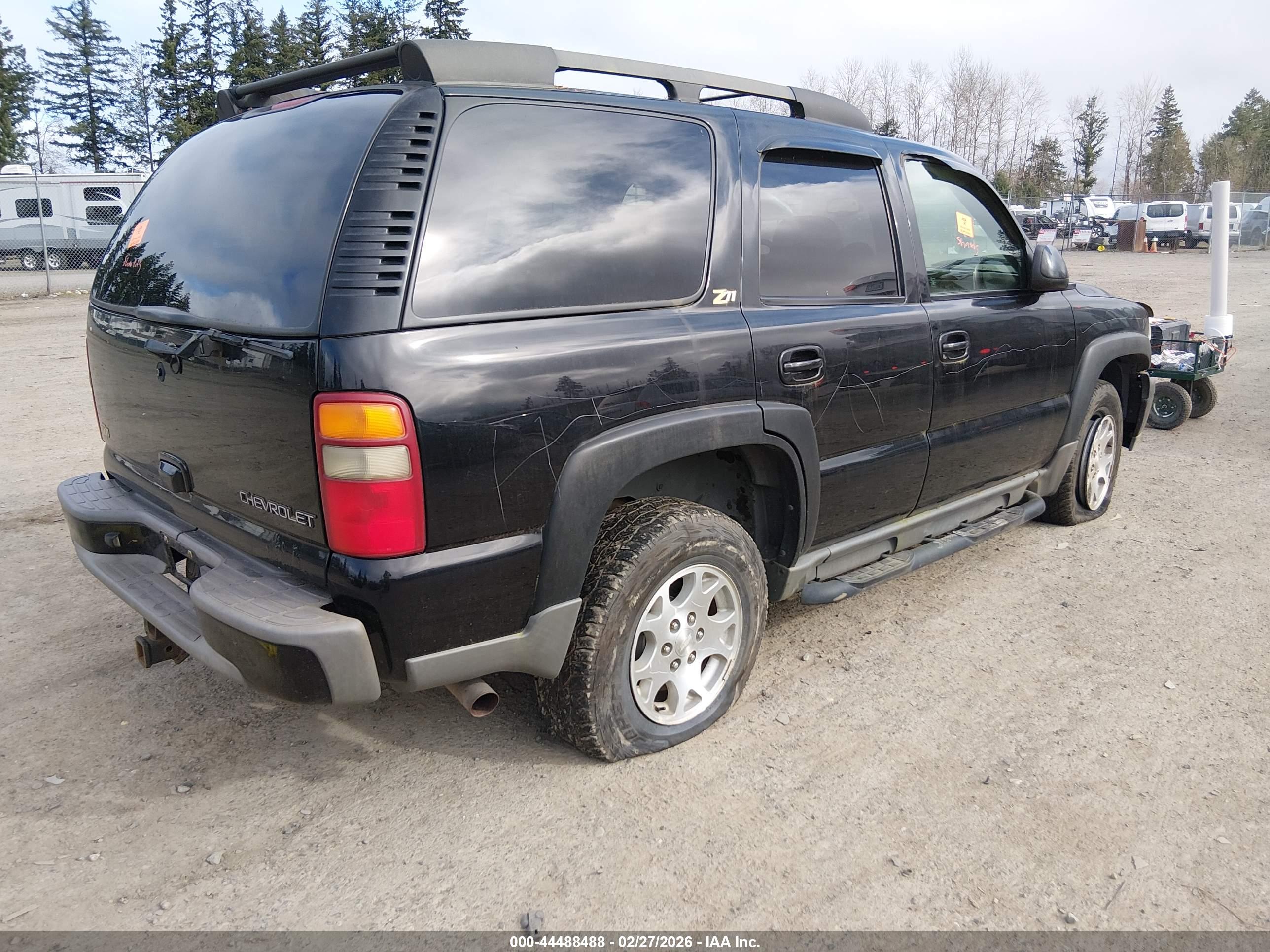 CHEVROLET TAHOE image 4
