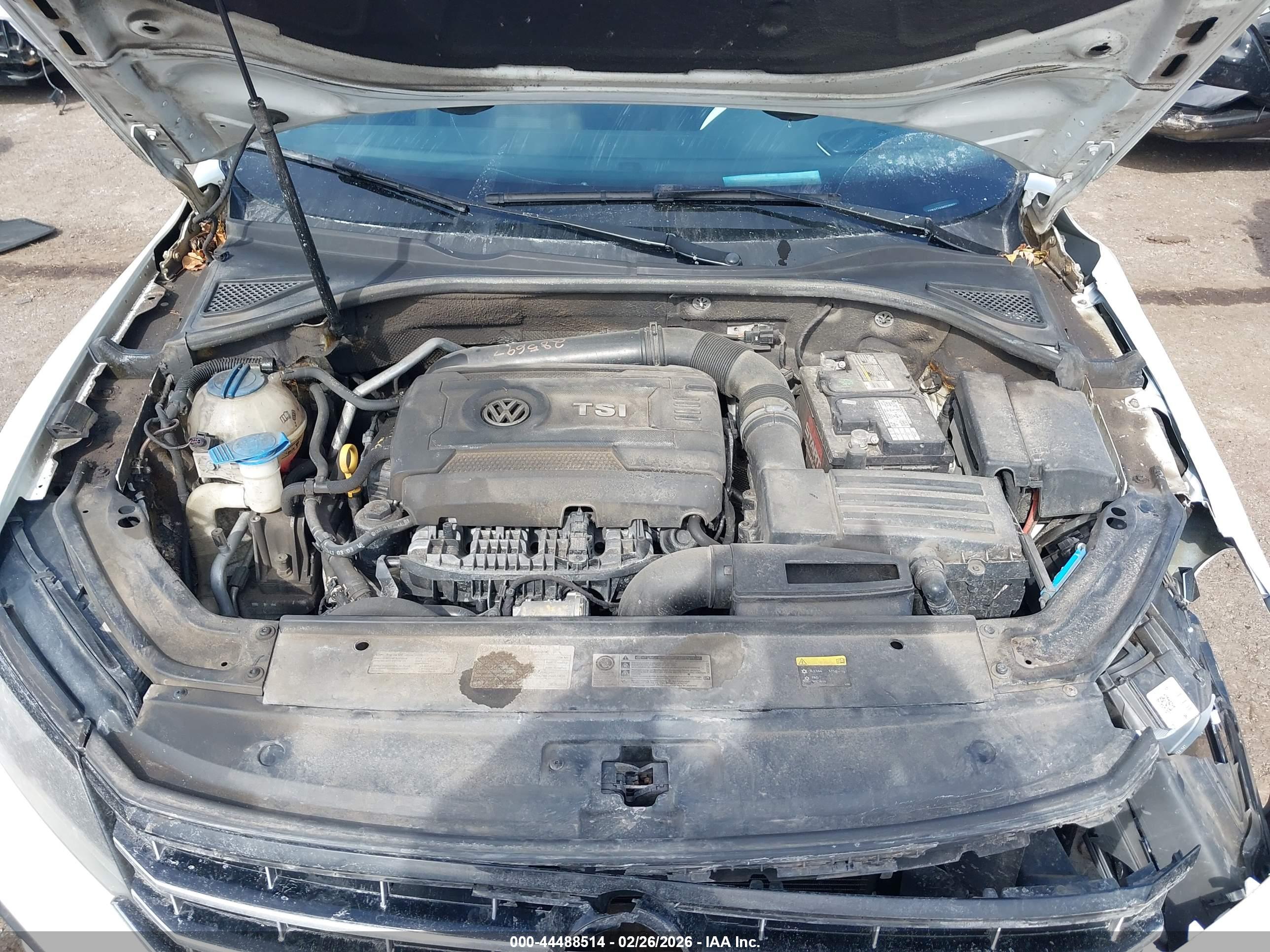 VOLKSWAGEN PASSAT image 10