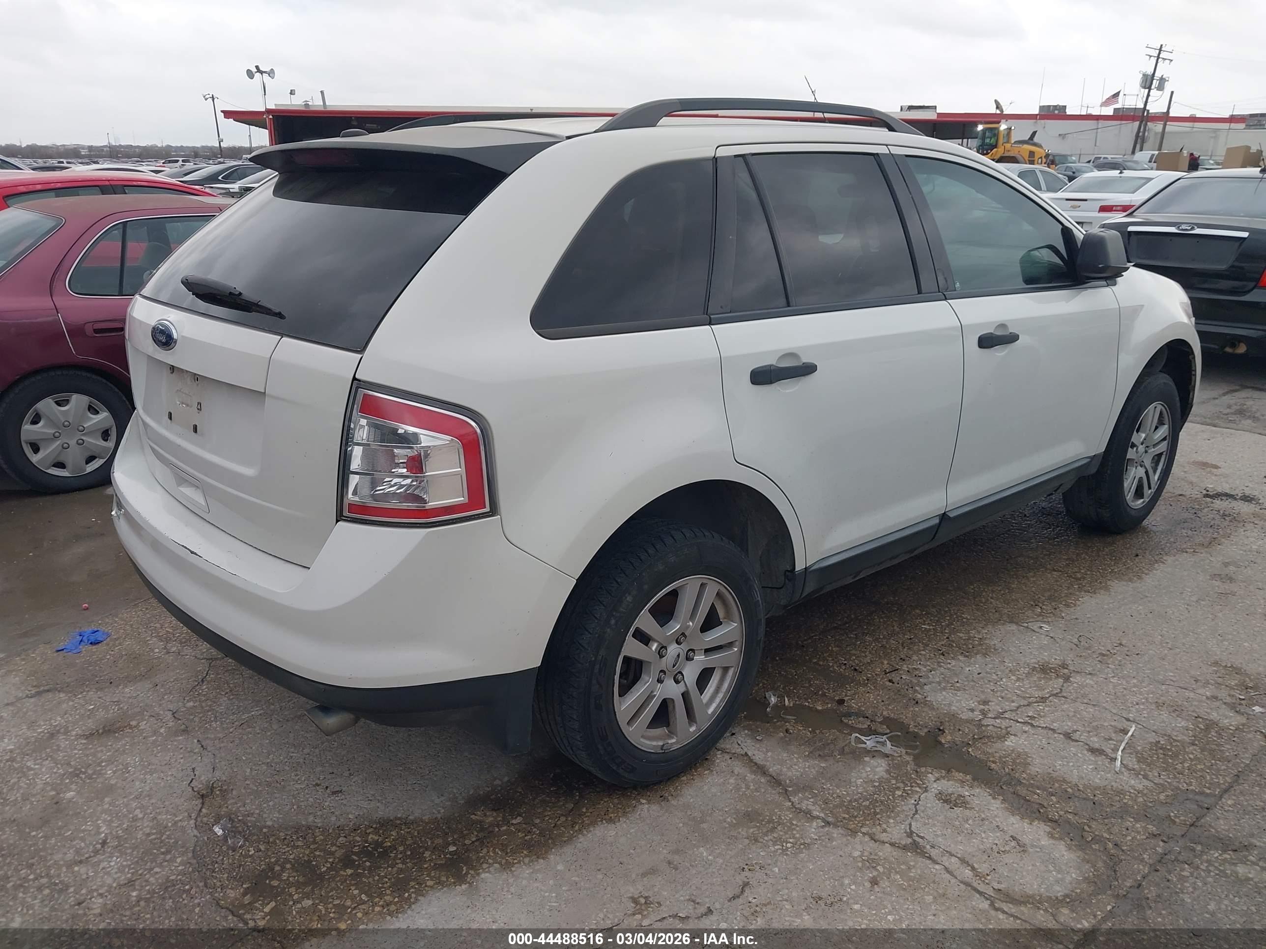 FORD EDGE image 4