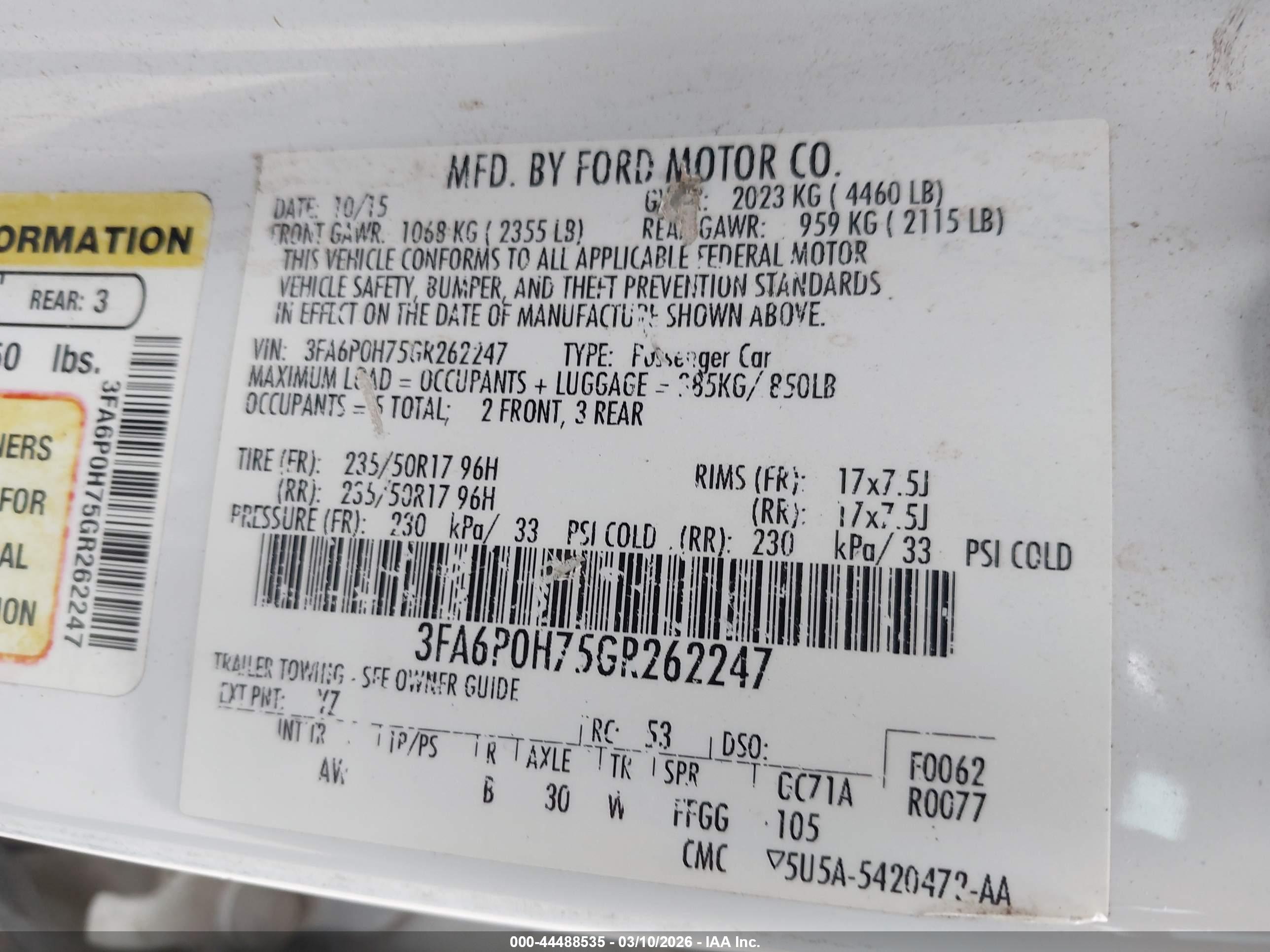 FORD FUSION image 9