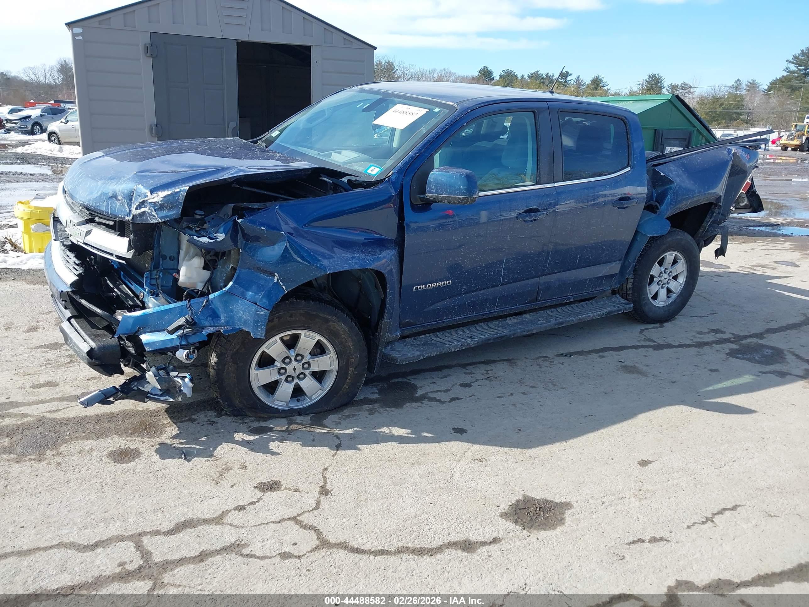 CHEVROLET COLORADO image 2