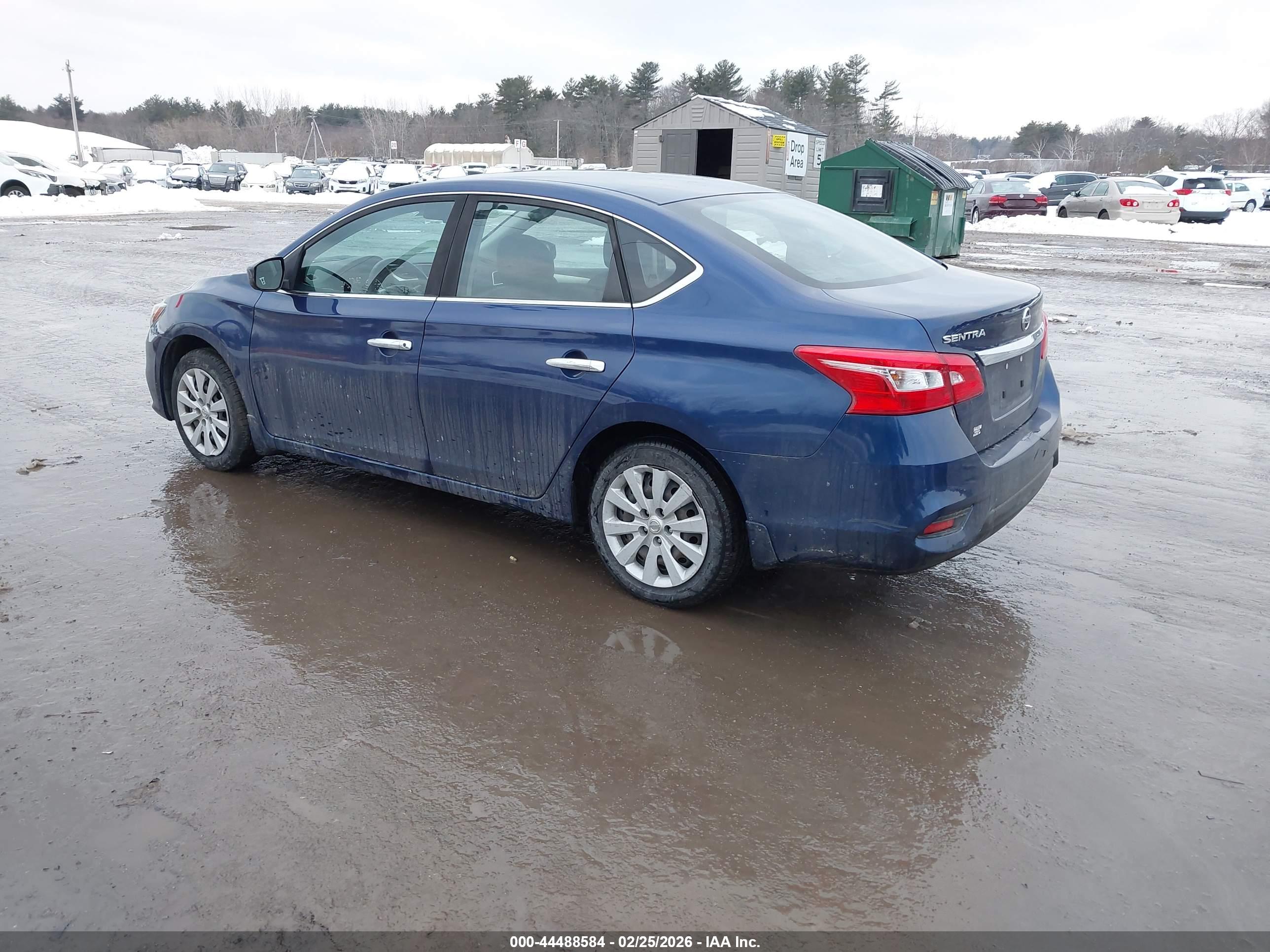 NISSAN SENTRA image 3