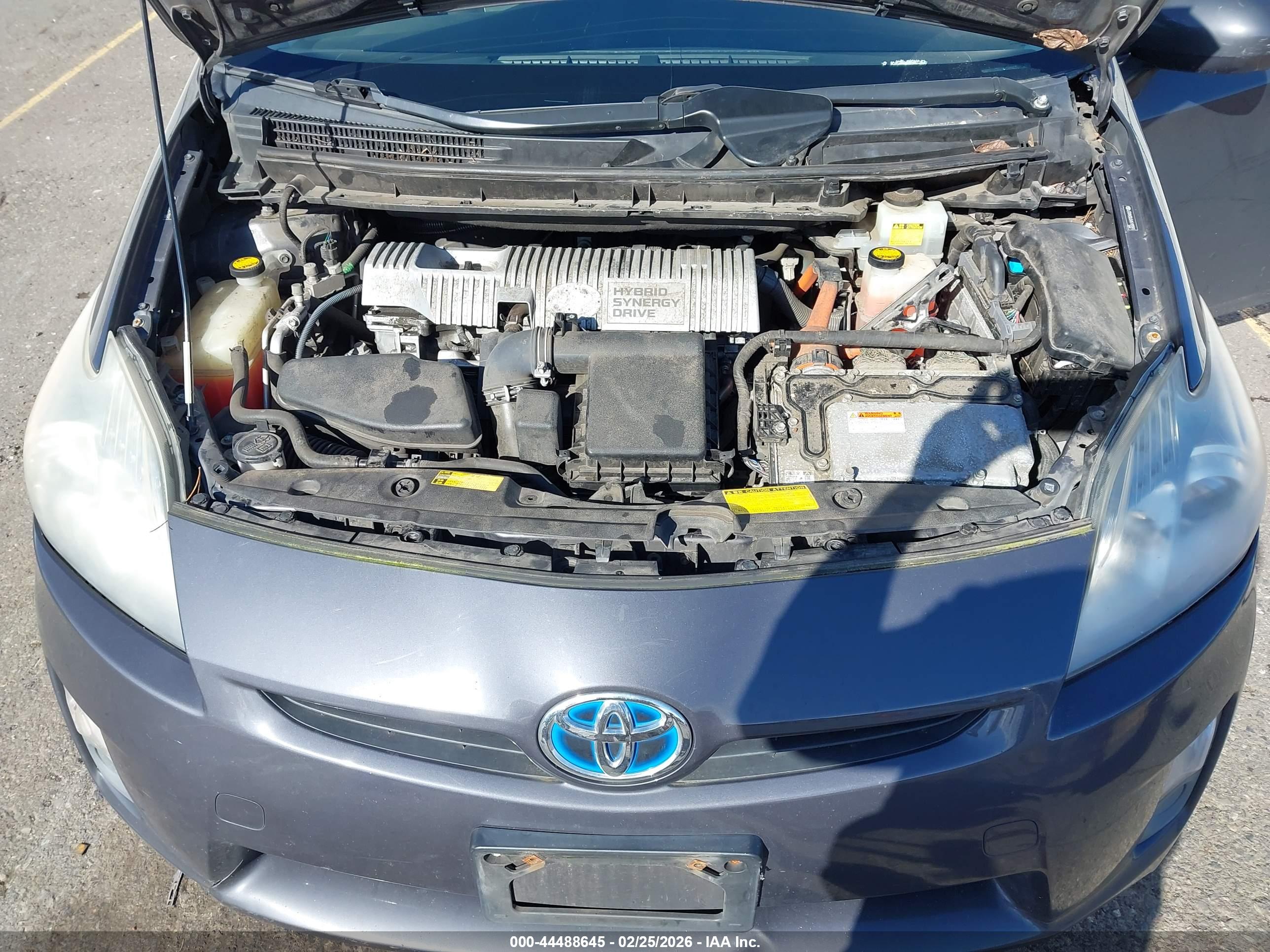 TOYOTA PRIUS image 10