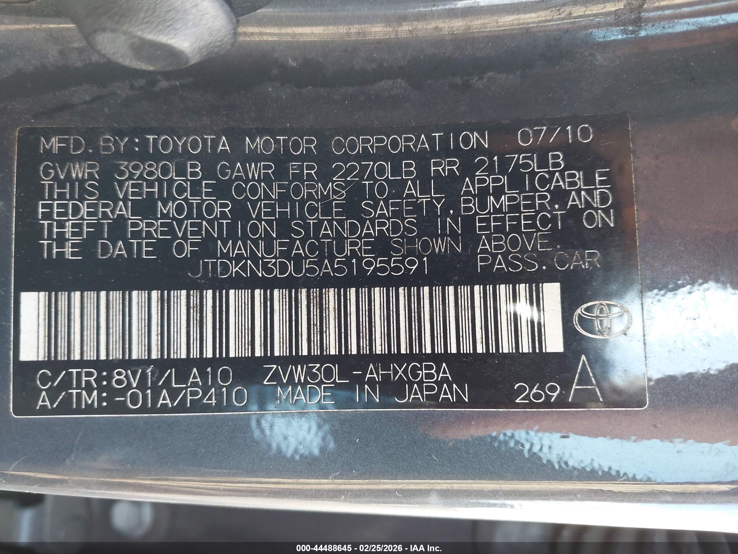 TOYOTA PRIUS image 9