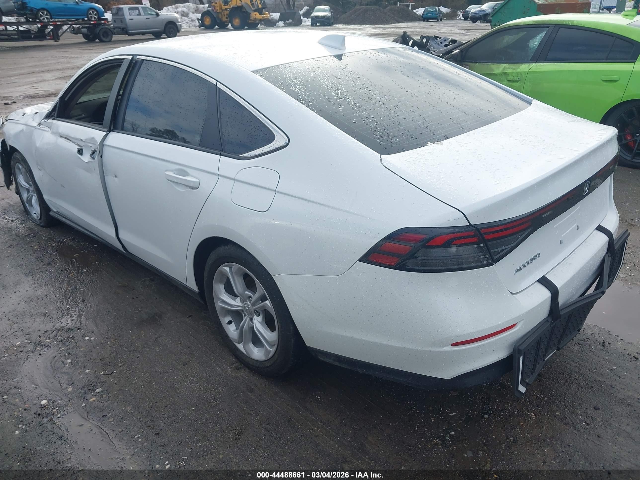 HONDA ACCORD image 3