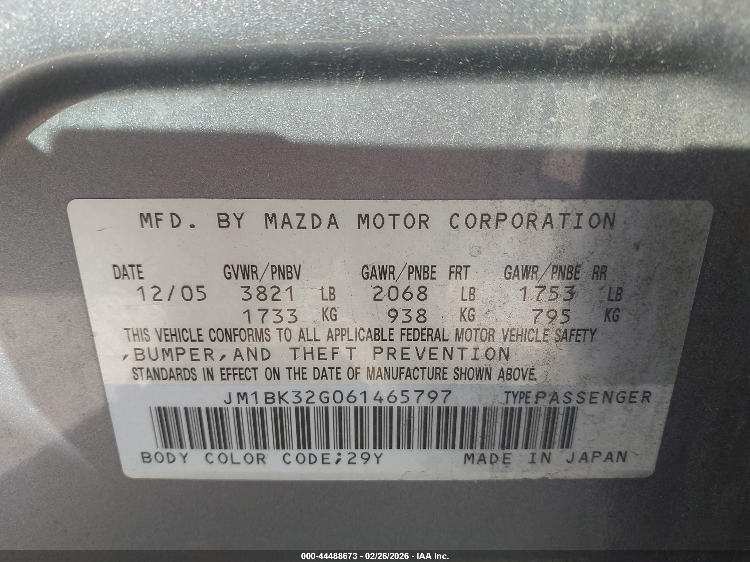 MAZDA MAZDA3 image 9