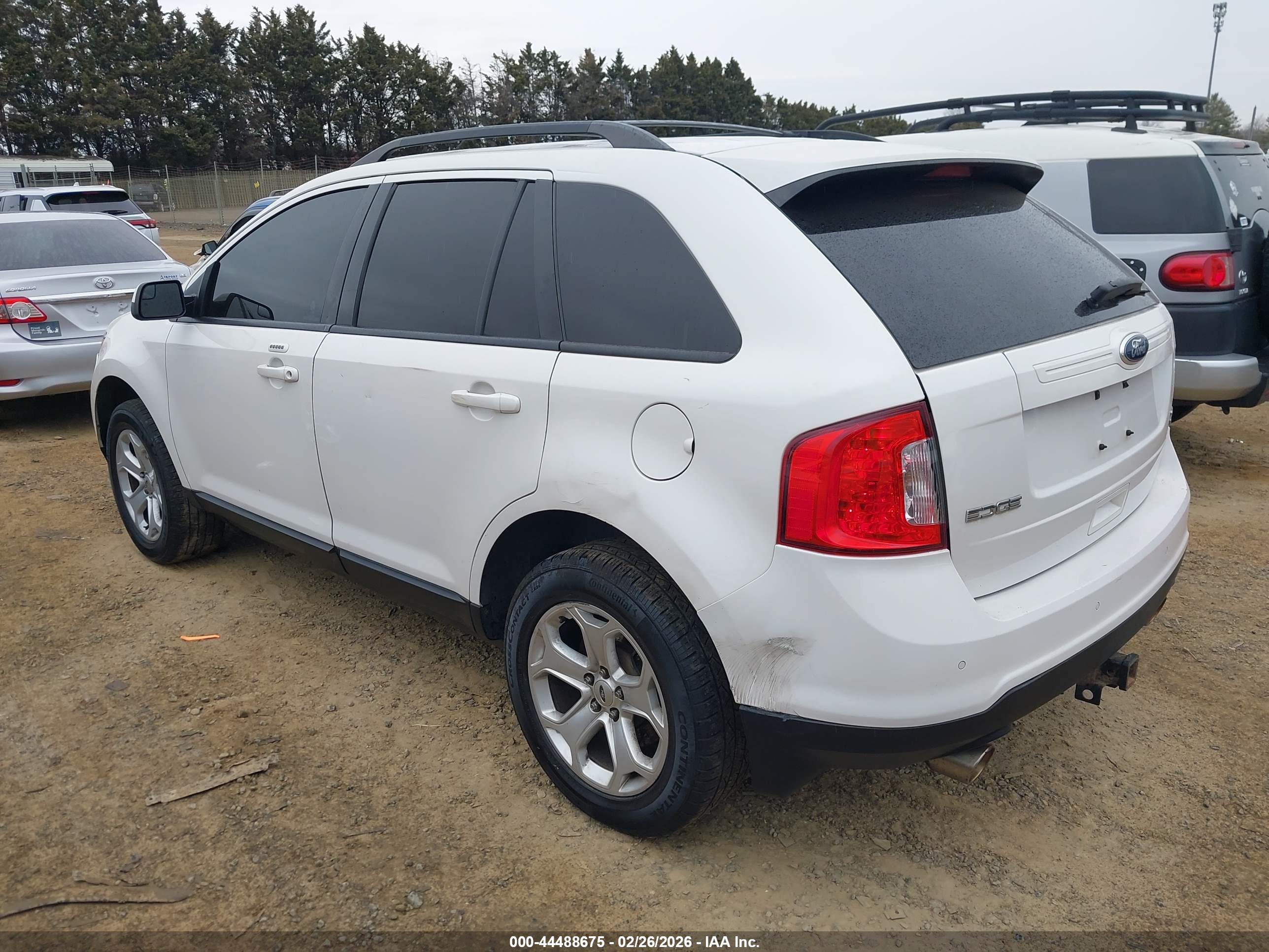 FORD EDGE image 3