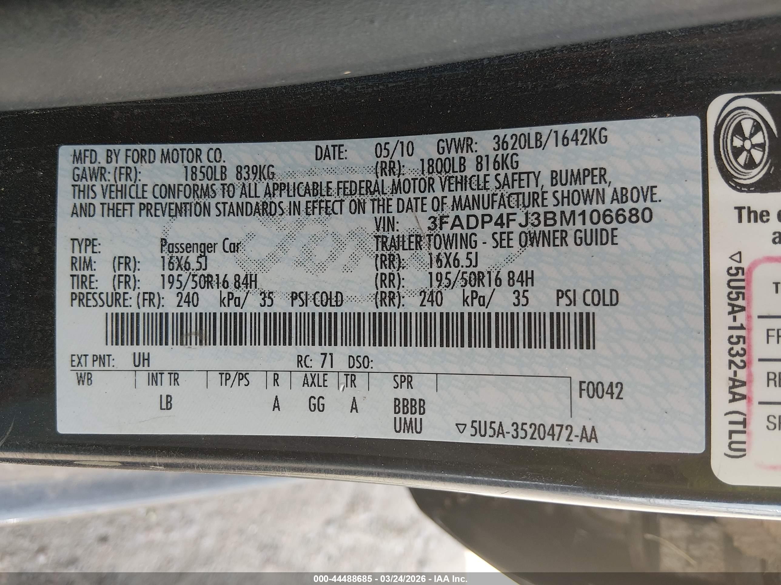 FORD FIESTA image 9
