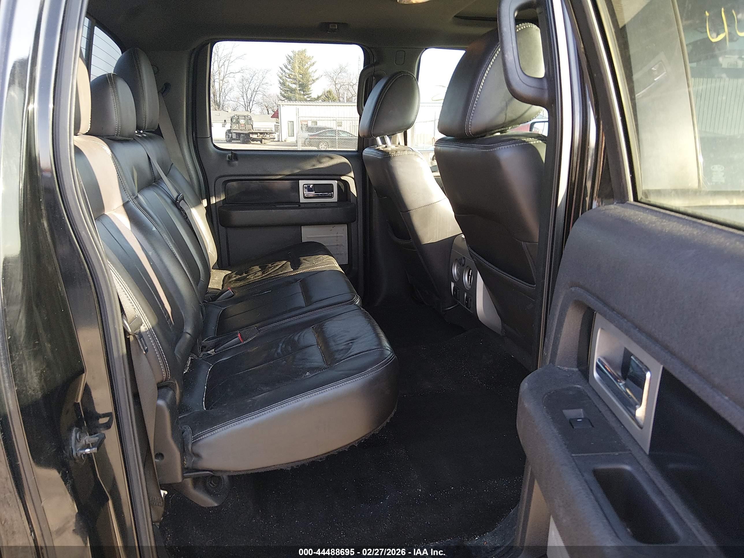 FORD F-150 image 8